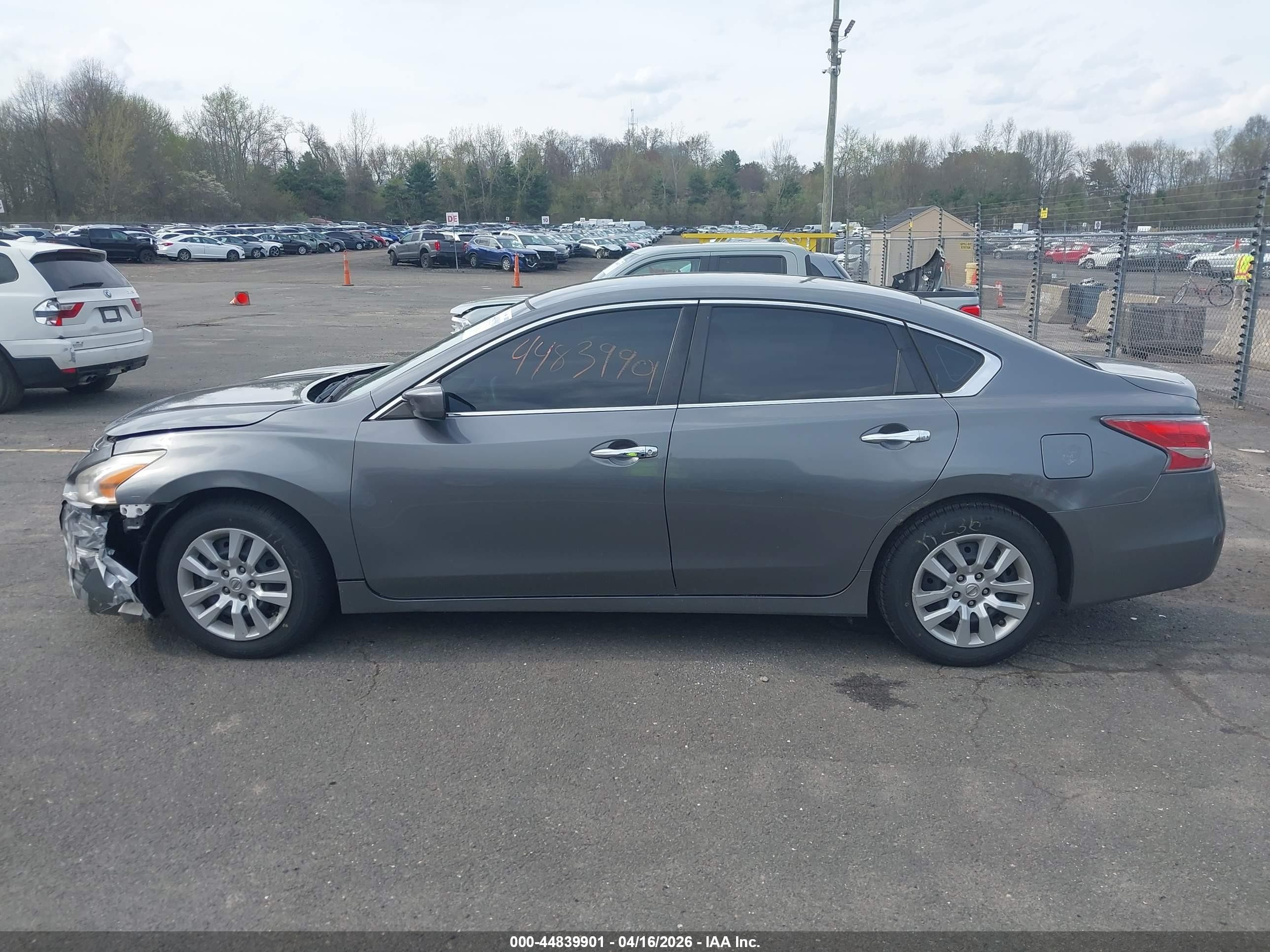 2014 Nissan Altima 2.5/2.5 S/2.5 Sl/2.5 Sv Gray vin: 1N4AL3AP2EN340551