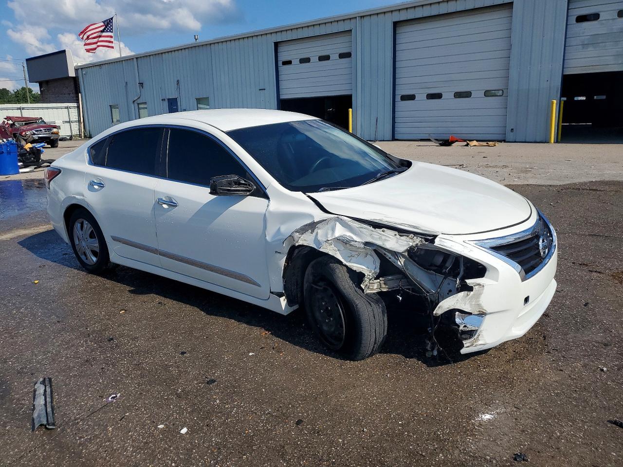 2014 Nissan Altima 2.5 S White vin: 1N4AL3AP2EN341554