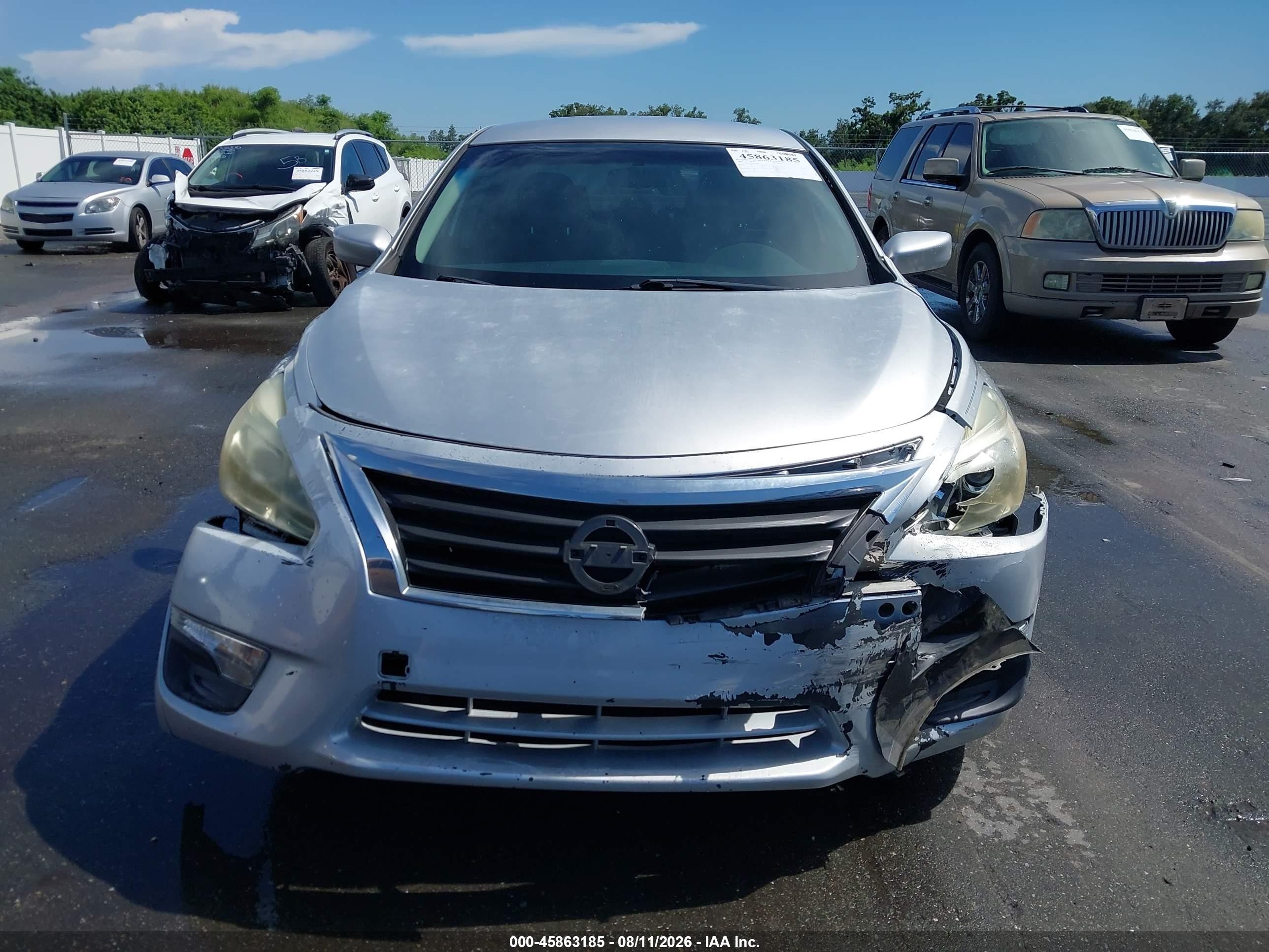2014 Nissan Altima 2.5 S Silver vin: 1N4AL3AP2EN346821