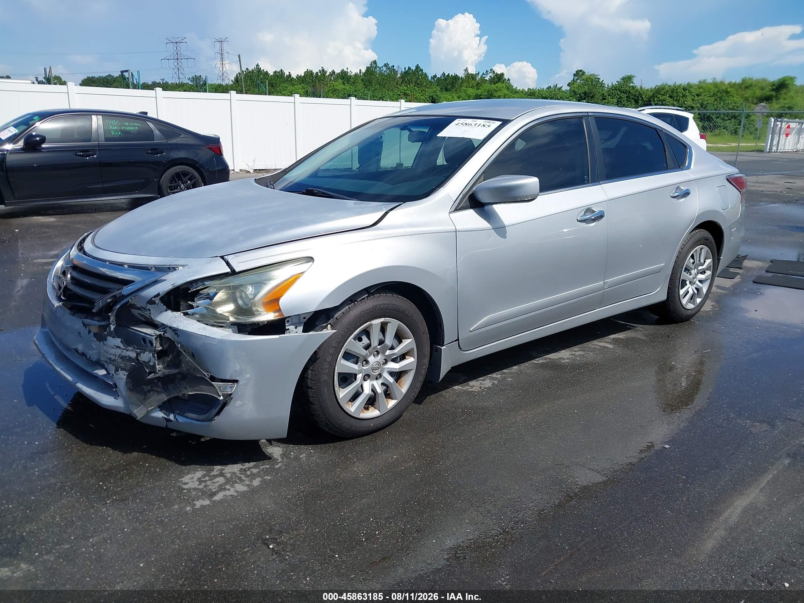 2014 Nissan Altima 2.5 S Silver vin: 1N4AL3AP2EN346821