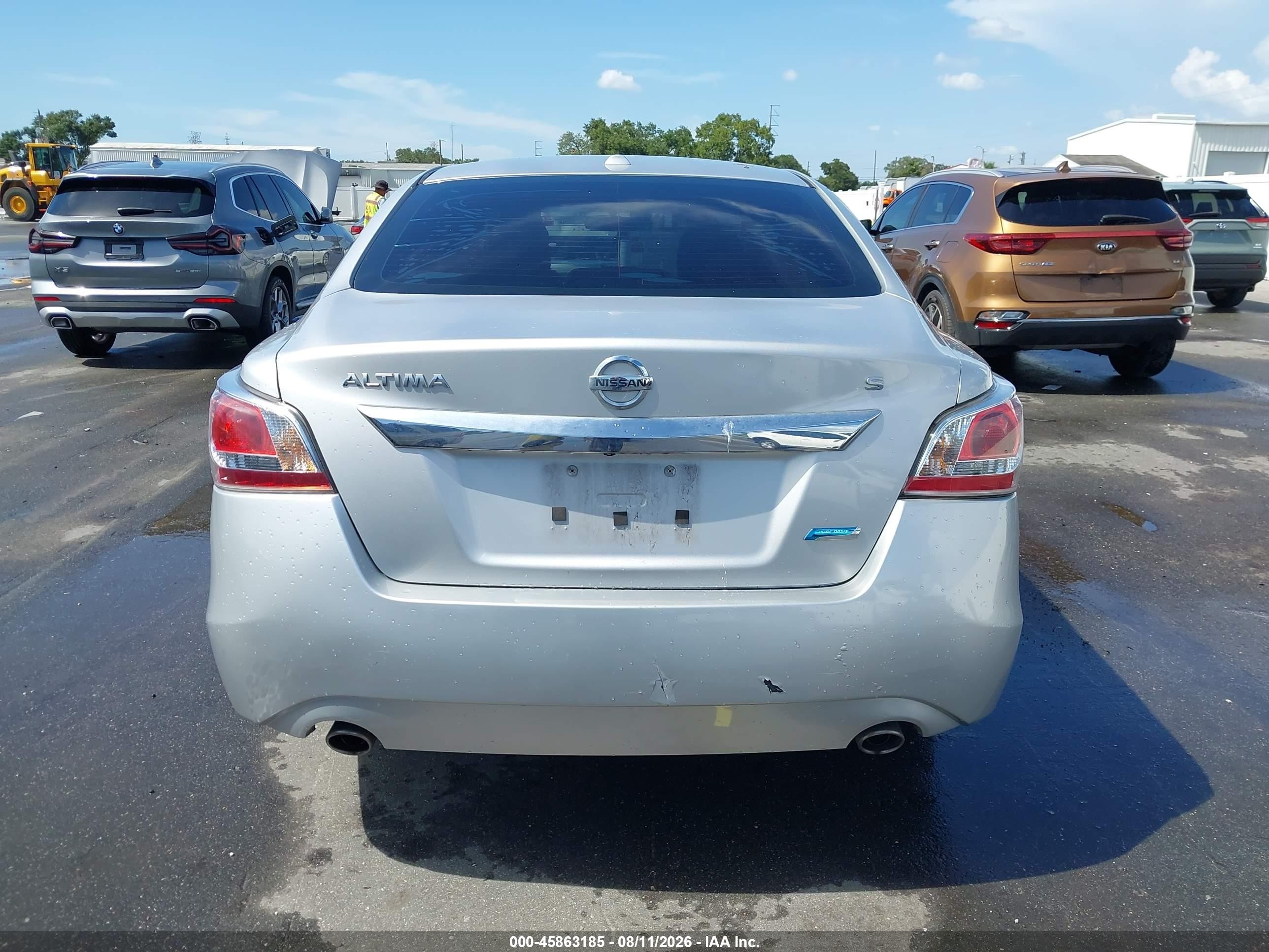 2014 Nissan Altima 2.5 S Silver vin: 1N4AL3AP2EN346821