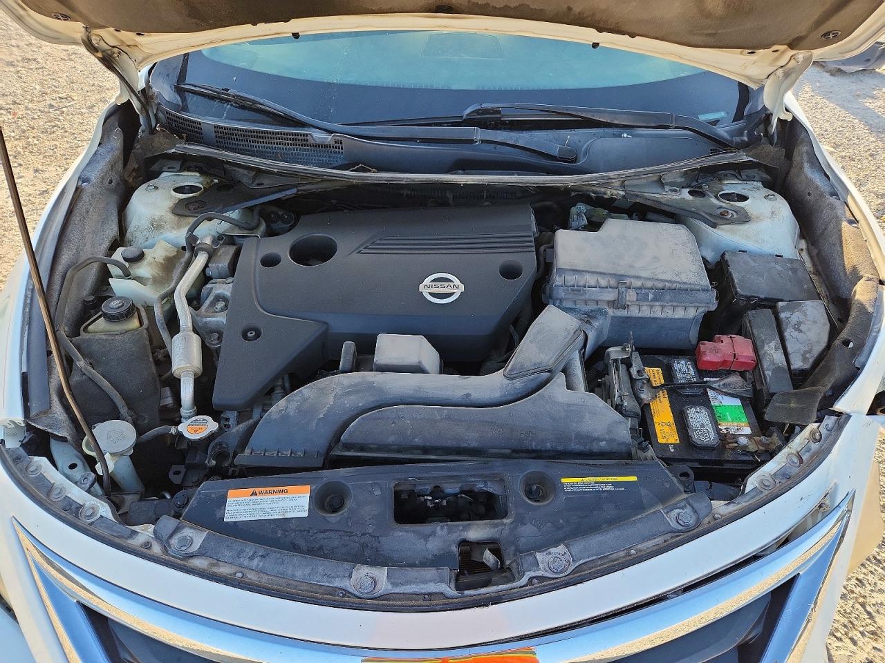 2014 Nissan Altima 2.5 S Белый vin: 1N4AL3AP2EN350884