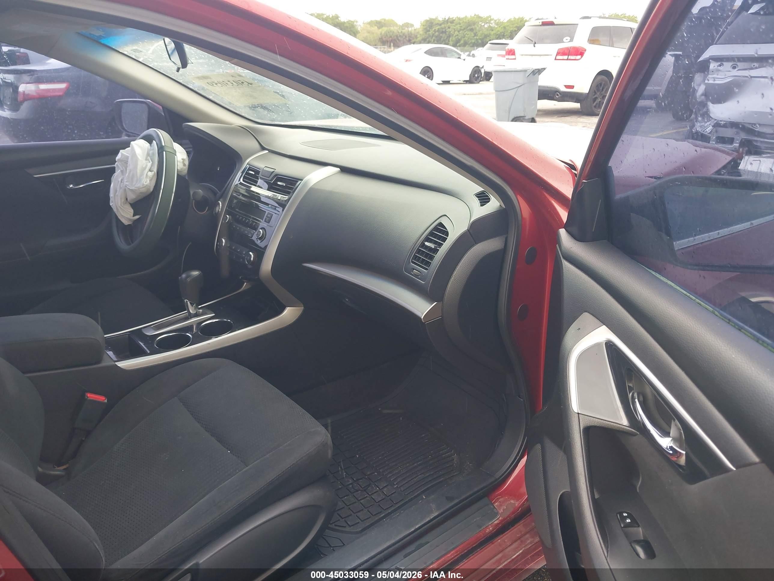 2014 Nissan Altima 2.5/2.5 S/2.5 Sl/2.5 Sv Red vin: 1N4AL3AP2EN352327