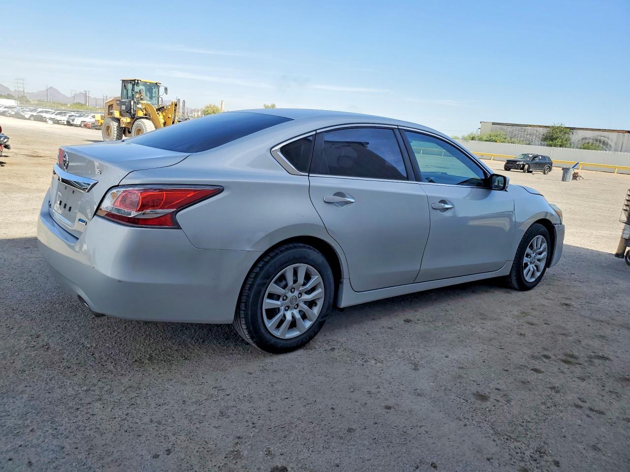 2014 Nissan Altima 2.5 S Silver vin: 1N4AL3AP2EN354479