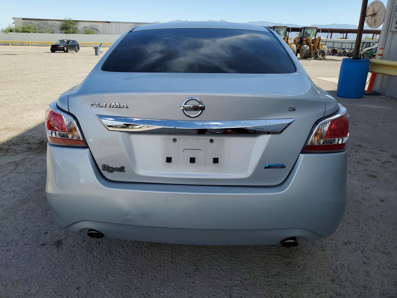 2014 Nissan Altima 2.5 S Silver vin: 1N4AL3AP2EN354479