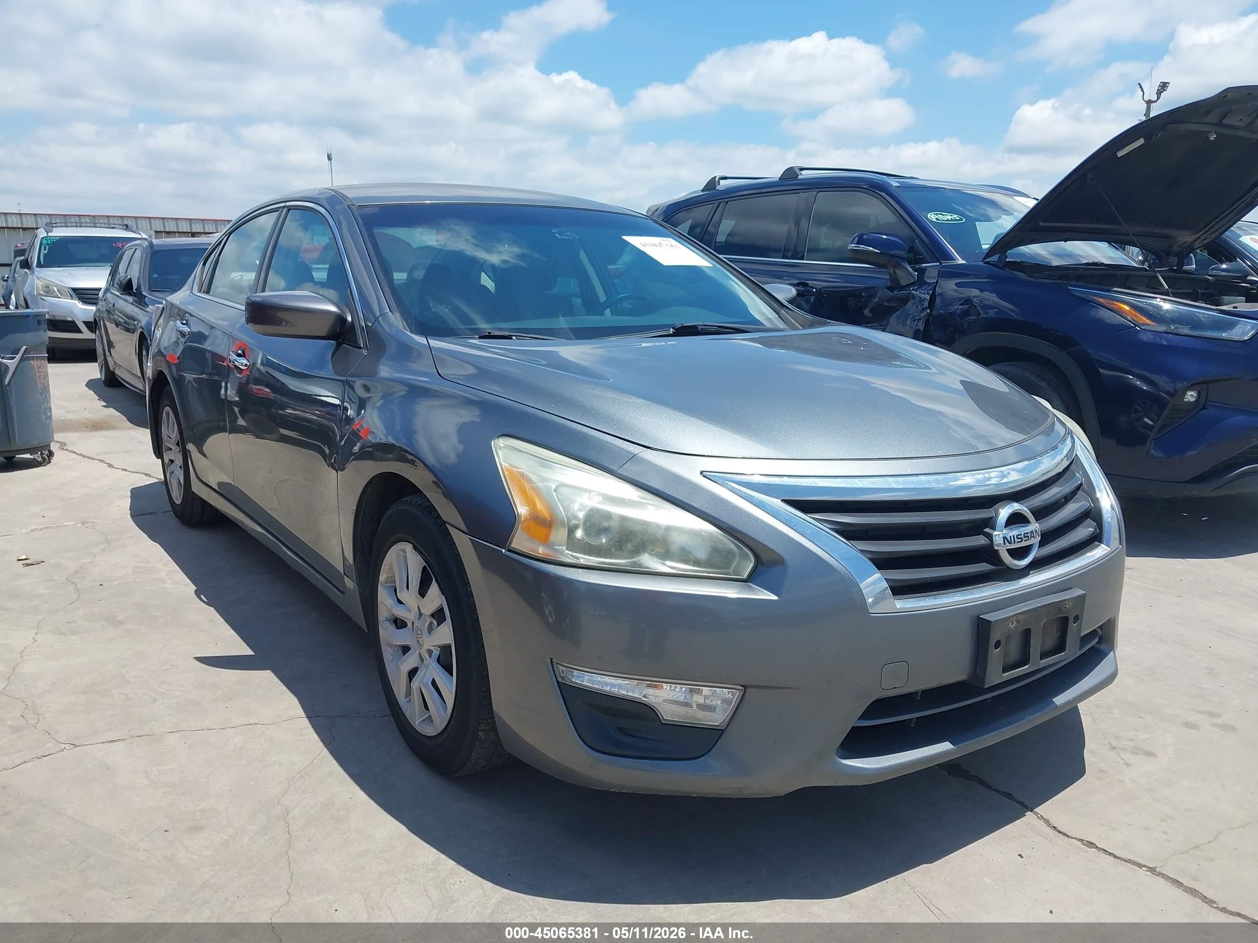 2014 Nissan Altima 2.5 S Gray vin: 1N4AL3AP2EN358113