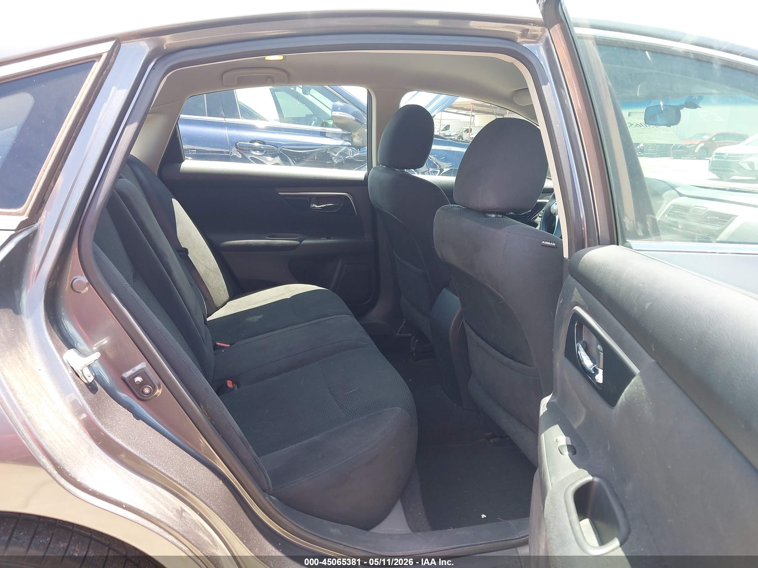 2014 Nissan Altima 2.5 S Gray vin: 1N4AL3AP2EN358113