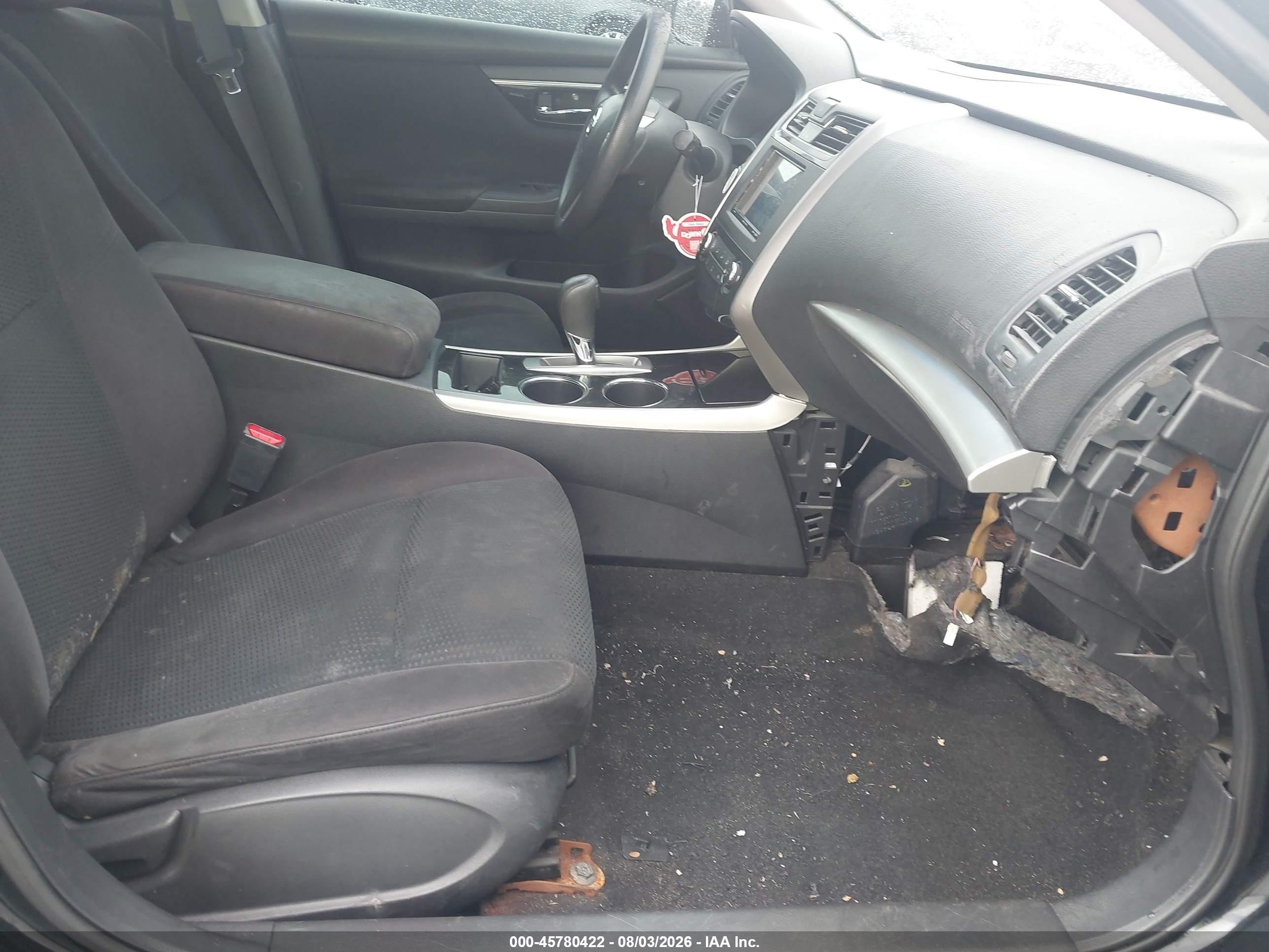 2014 Nissan Altima 2.5 S Черный vin: 1N4AL3AP2EN367829