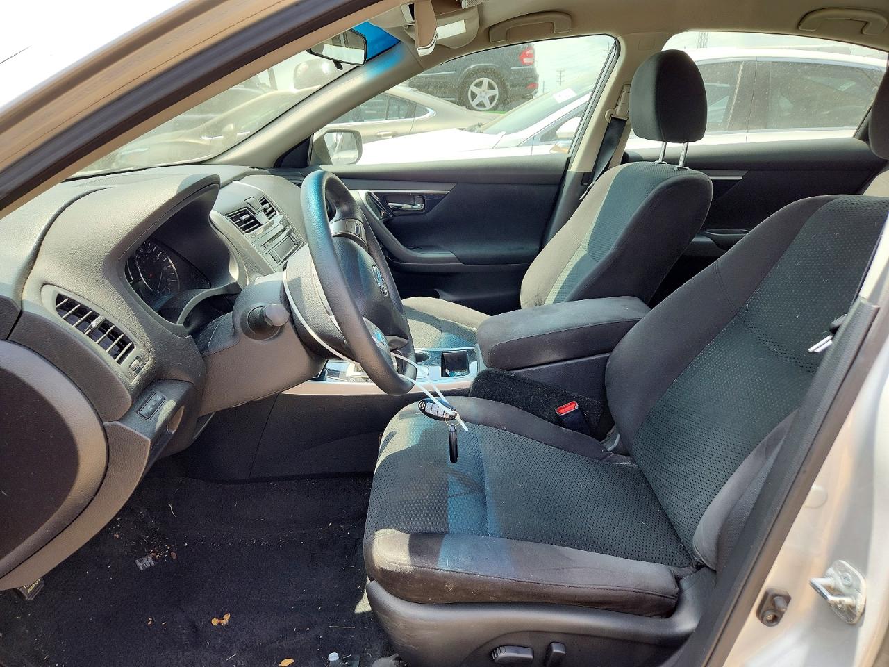2014 Nissan Altima 2.5 S Silver vin: 1N4AL3AP2EN368916