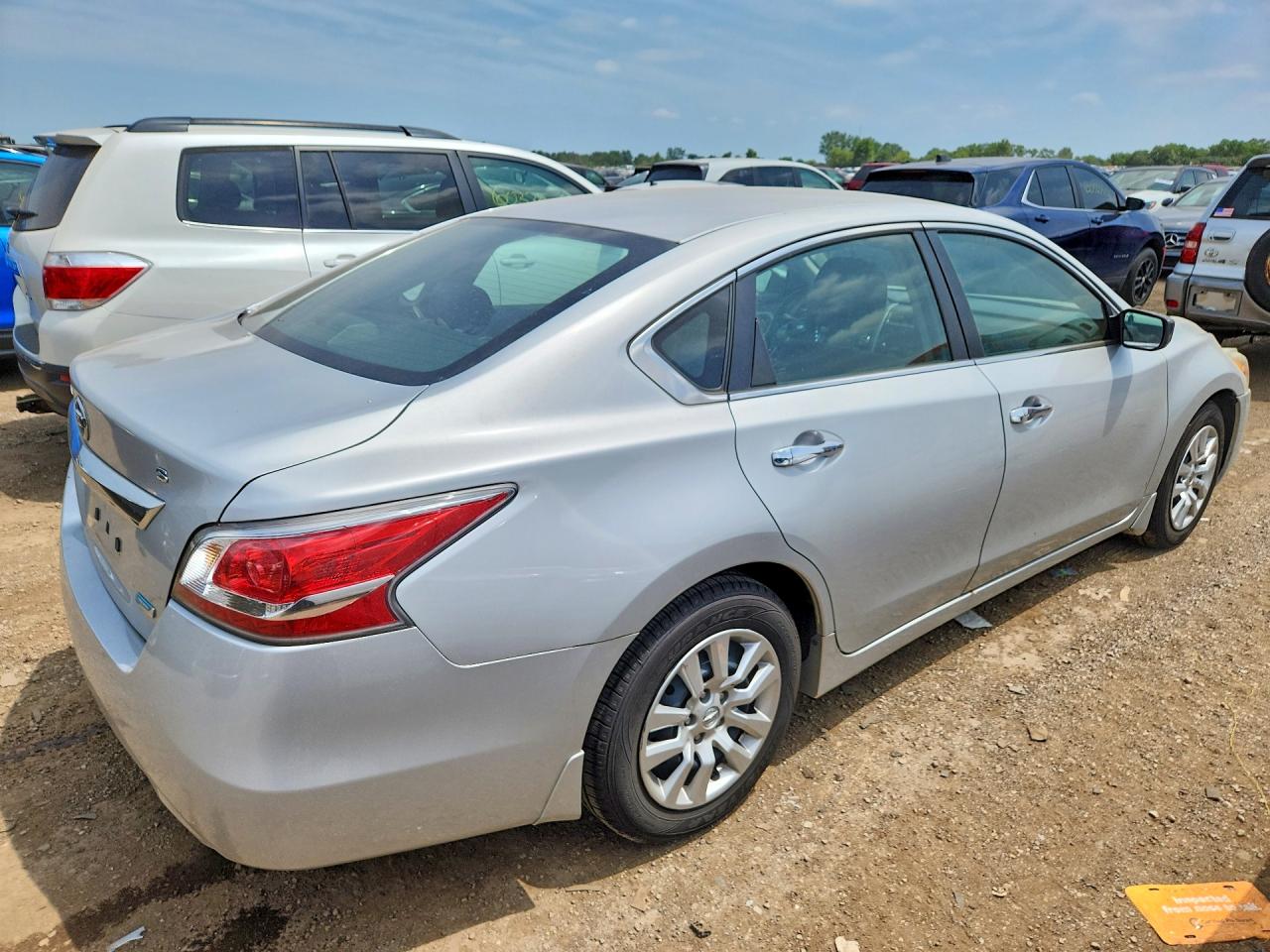 2014 Nissan Altima 2.5 S Silver vin: 1N4AL3AP2EN368916