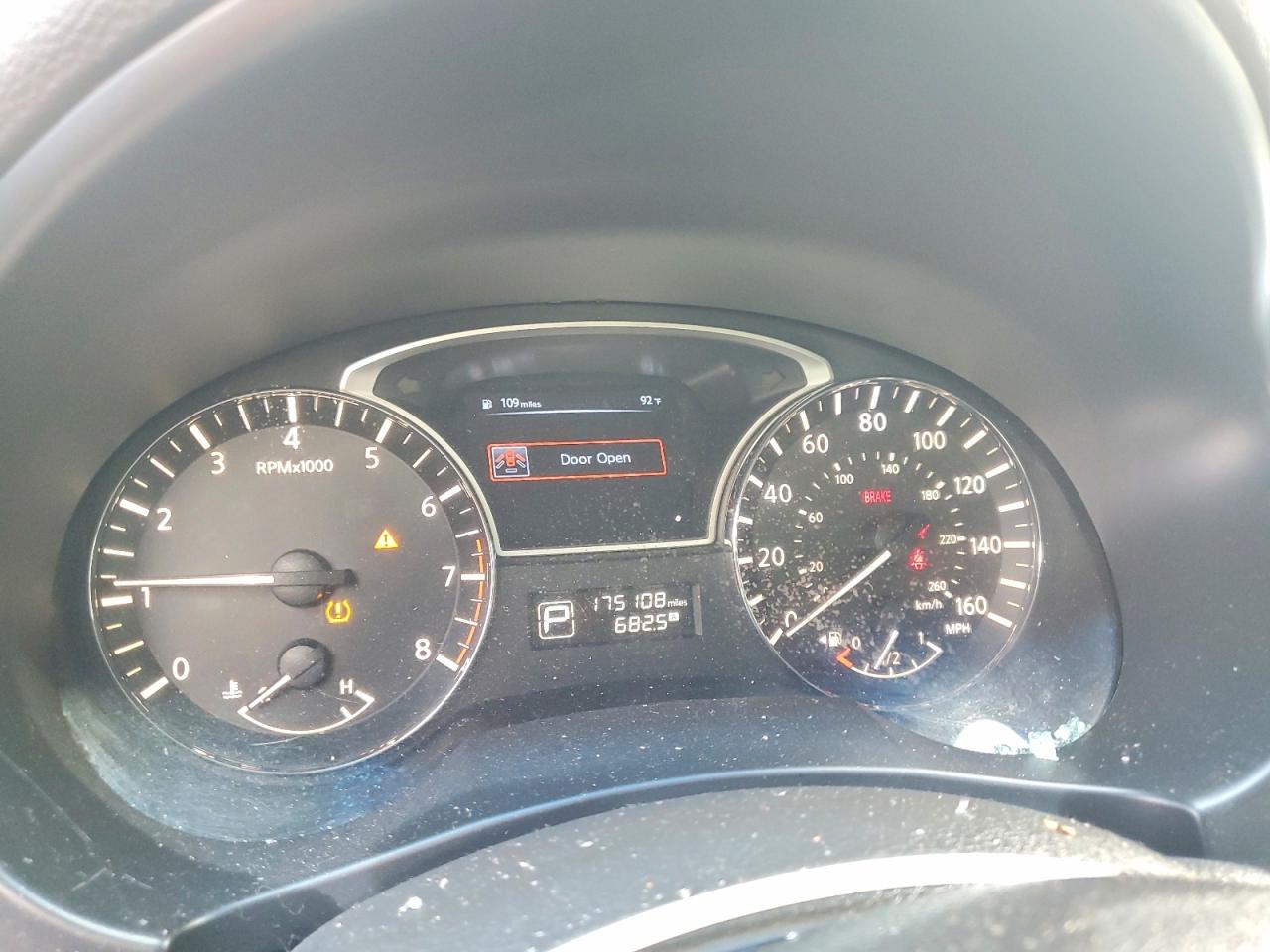 2014 Nissan Altima 2.5 S Silver vin: 1N4AL3AP2EN379673