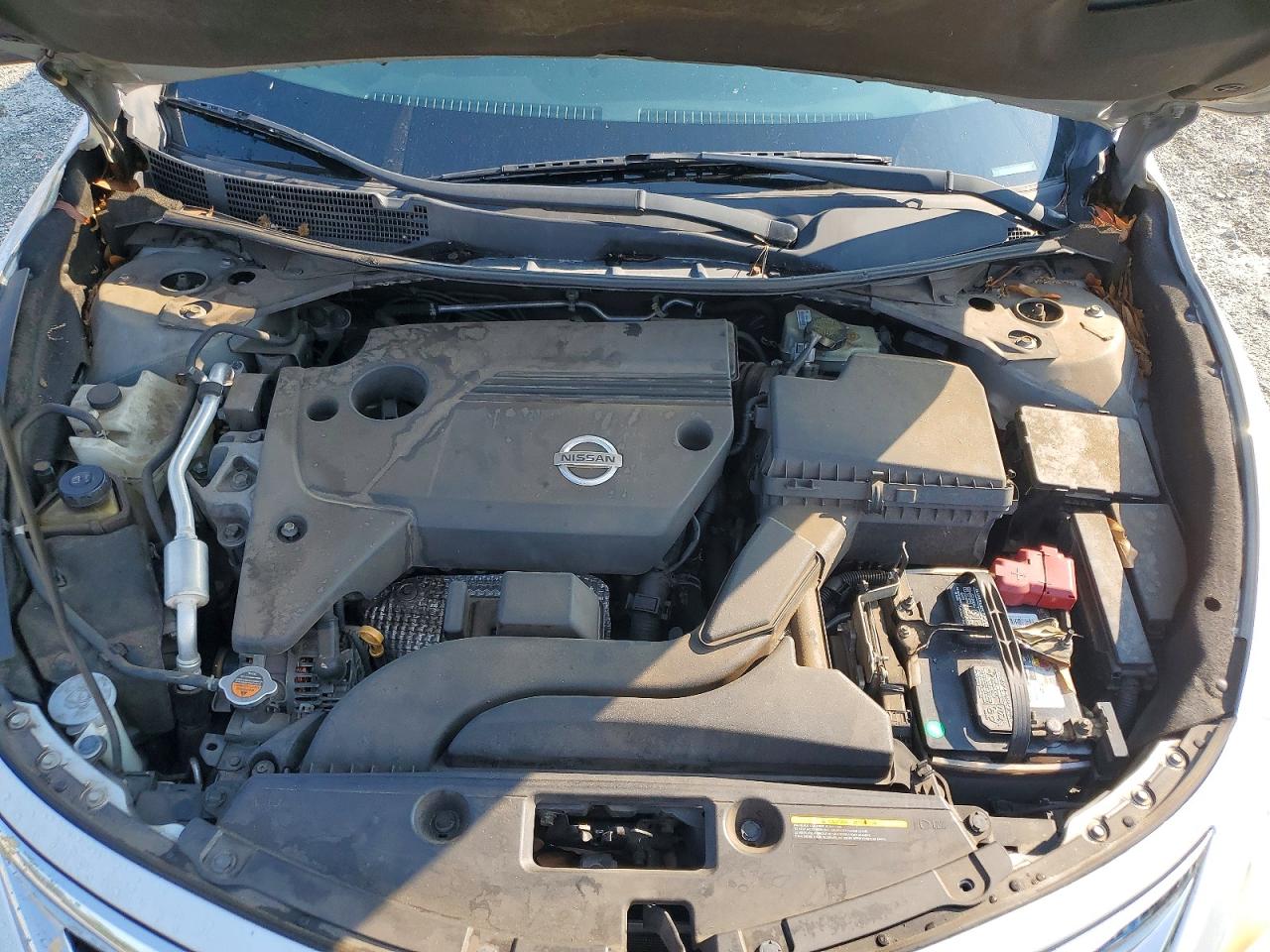 2014 Nissan Altima 2.5 S Silver vin: 1N4AL3AP2EN379673