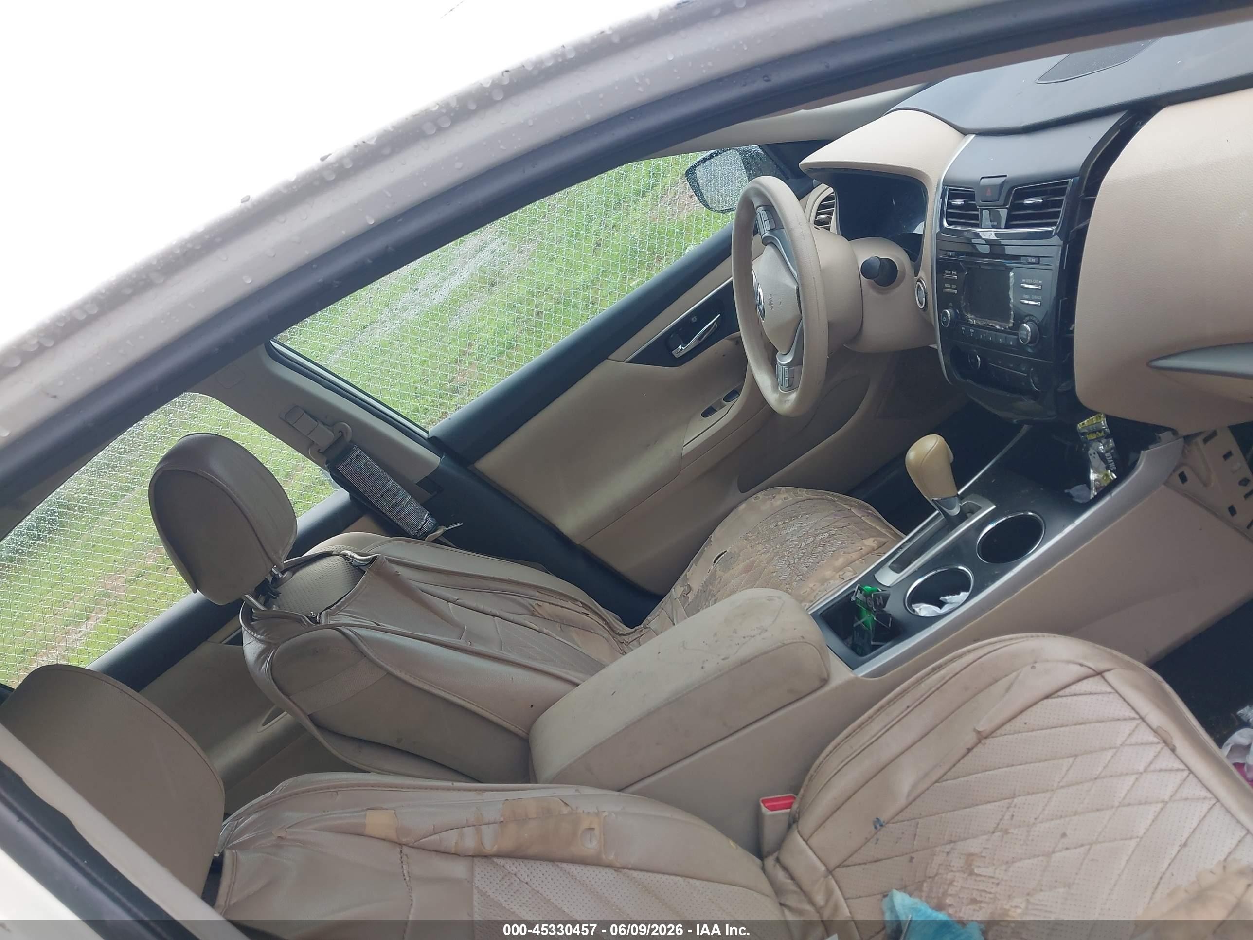 2015 Nissan Altima 2.5 S White vin: 1N4AL3AP2FC136197