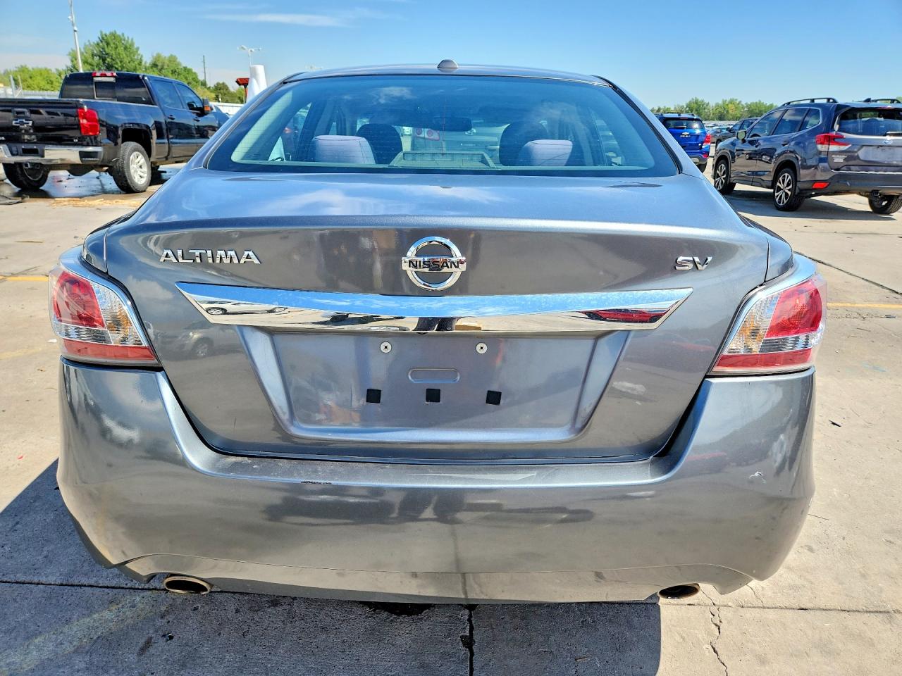 2015 Nissan Altima 2.5 Sv Серый vin: 1N4AL3AP2FC139567