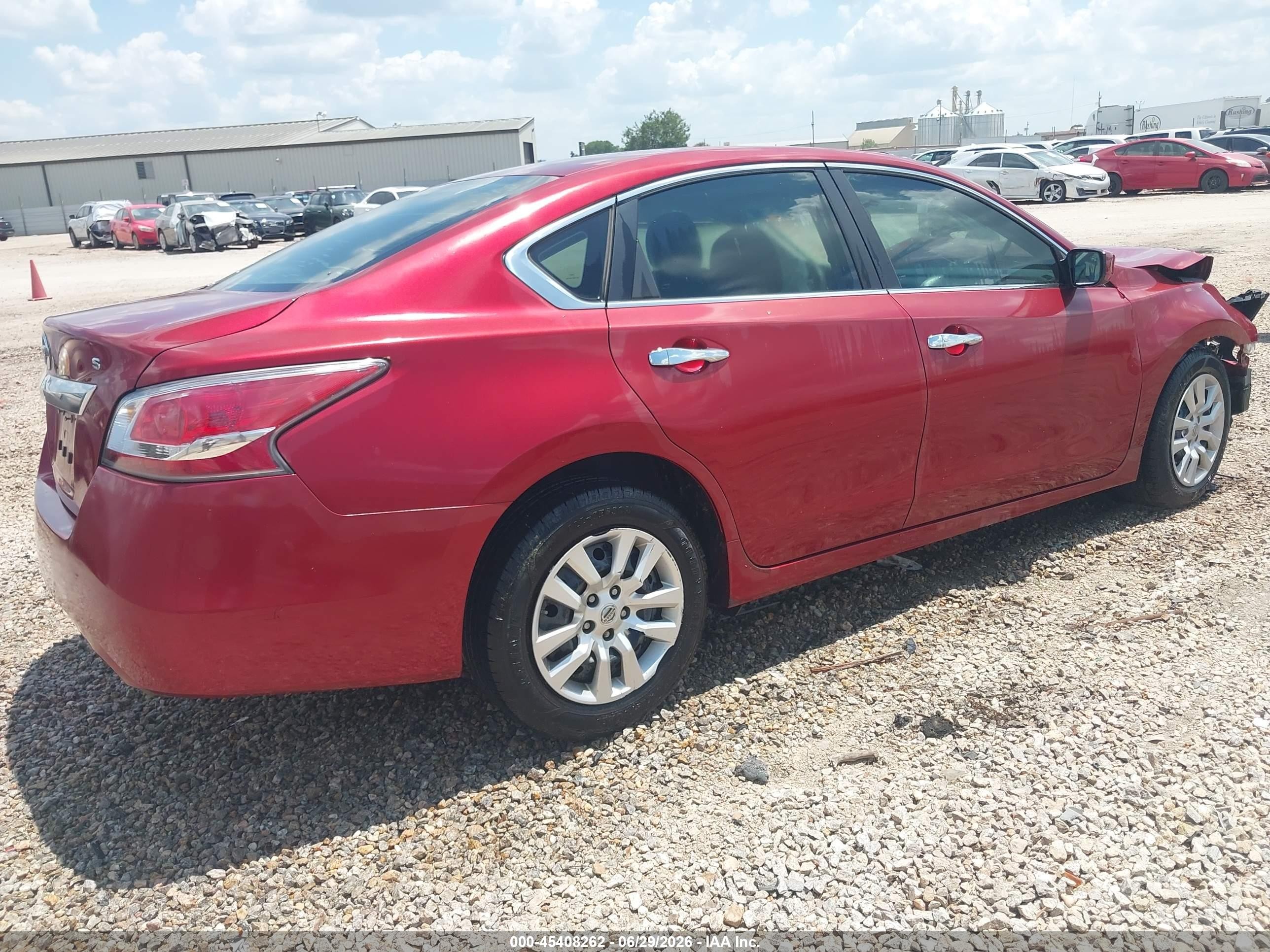 2015 Nissan Altima 2.5 S Burgundy vin: 1N4AL3AP2FC142677