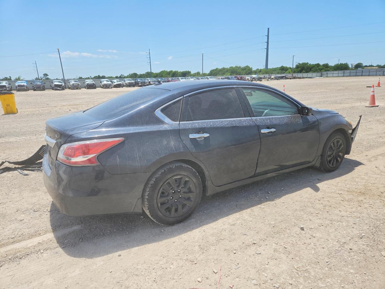 2015 Nissan Altima 2.5 S Black vin: 1N4AL3AP2FC143733