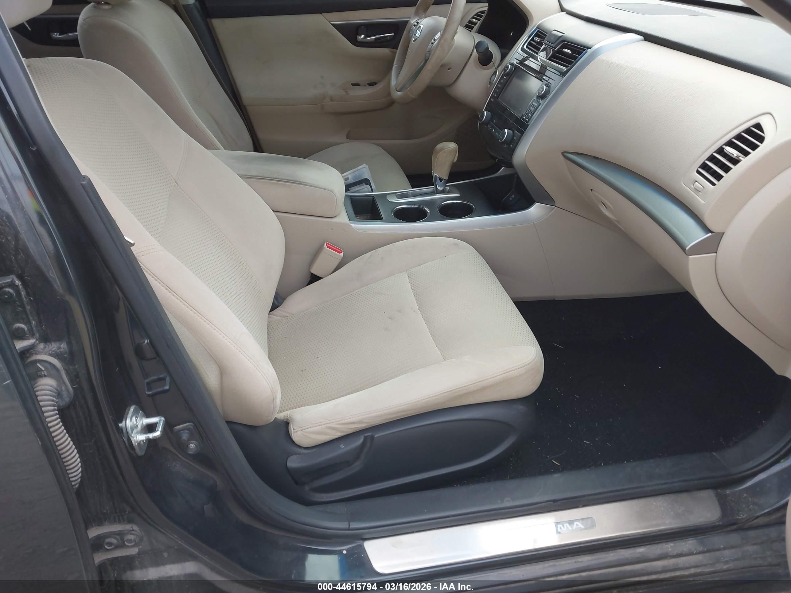 2015 Nissan Altima 2.5 Sv Black vin: 1N4AL3AP2FC145448