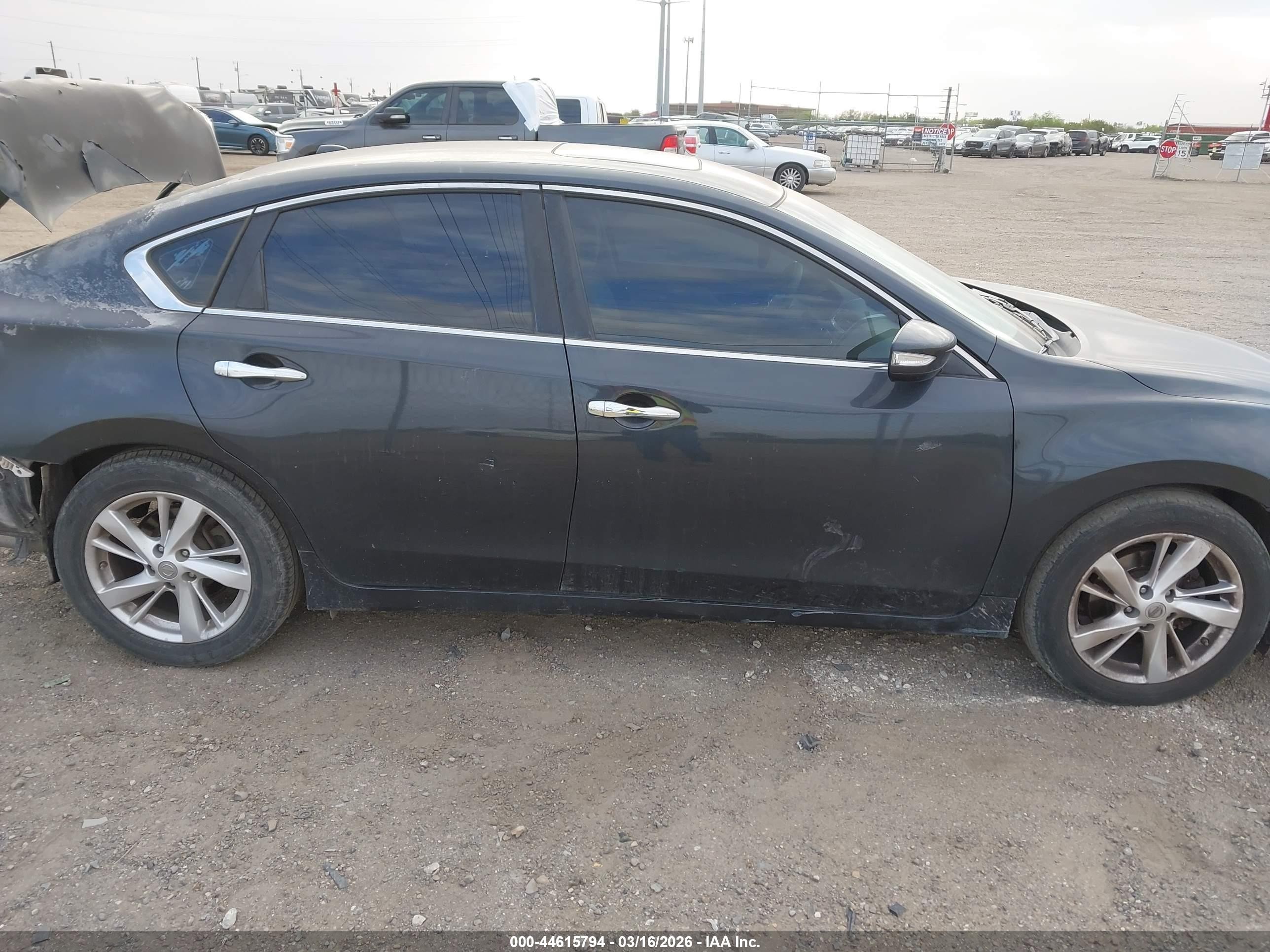 2015 Nissan Altima 2.5 Sv Black vin: 1N4AL3AP2FC145448