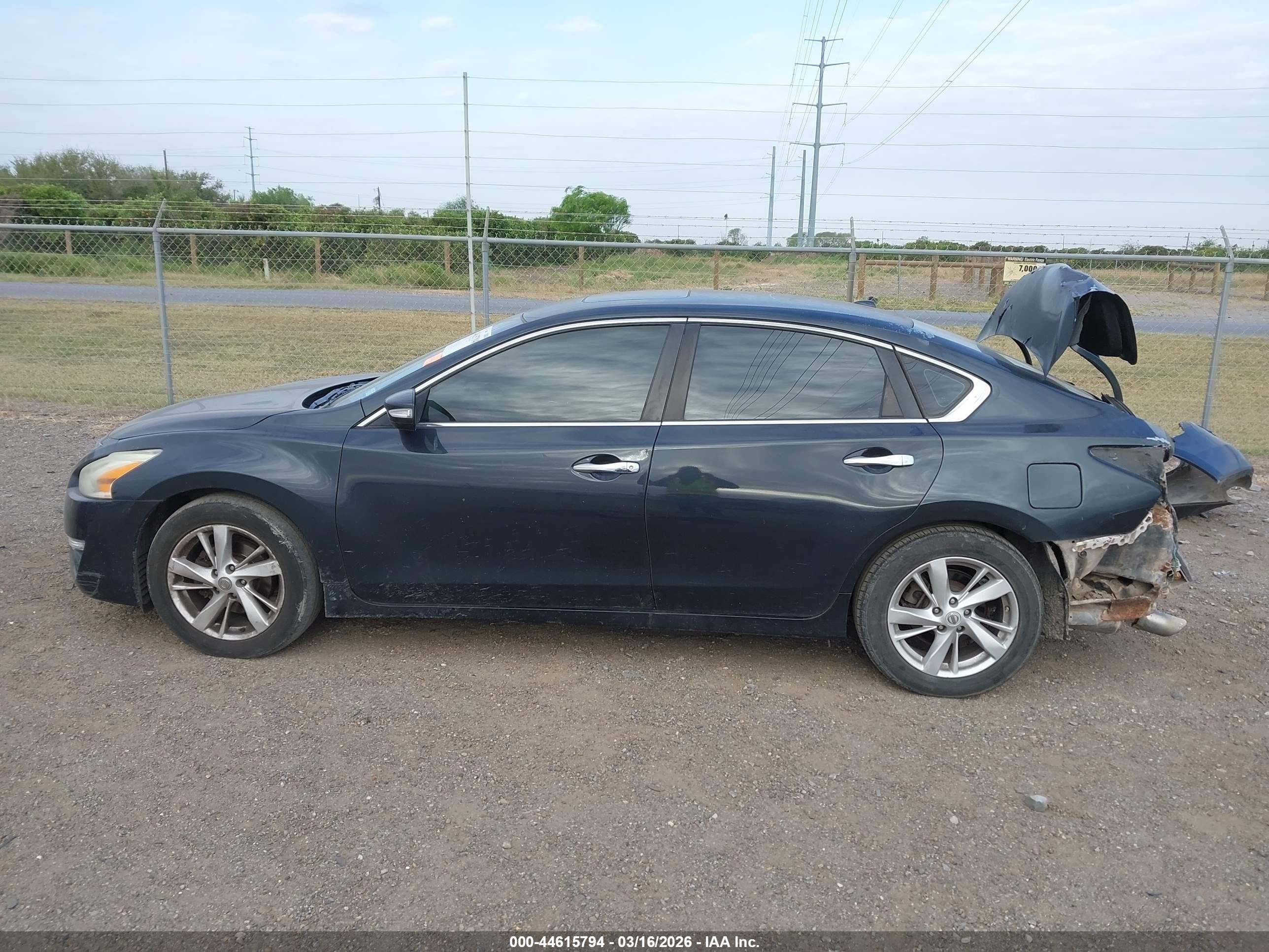 2015 Nissan Altima 2.5 Sv Black vin: 1N4AL3AP2FC145448