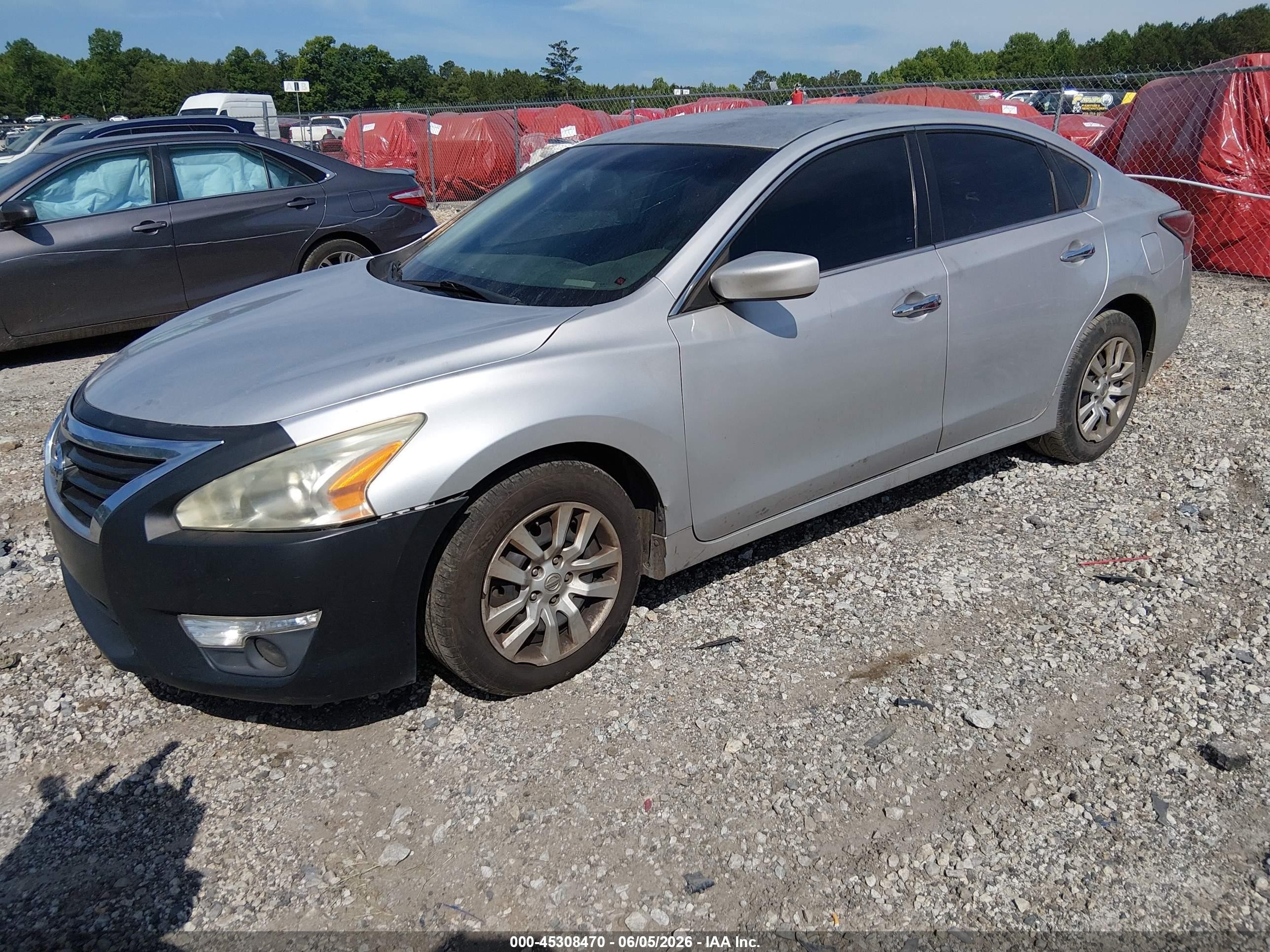 2015 Nissan Altima 2.5 S Silver vin: 1N4AL3AP2FC149886