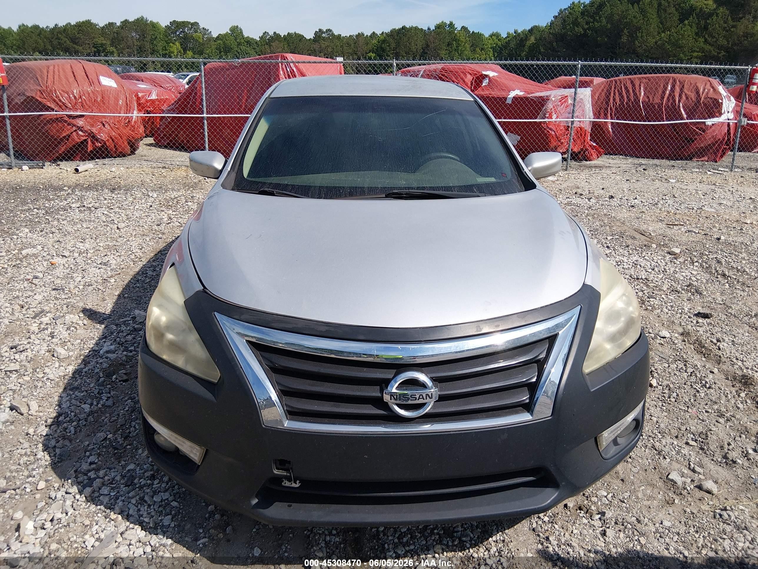 2015 Nissan Altima 2.5 S Silver vin: 1N4AL3AP2FC149886