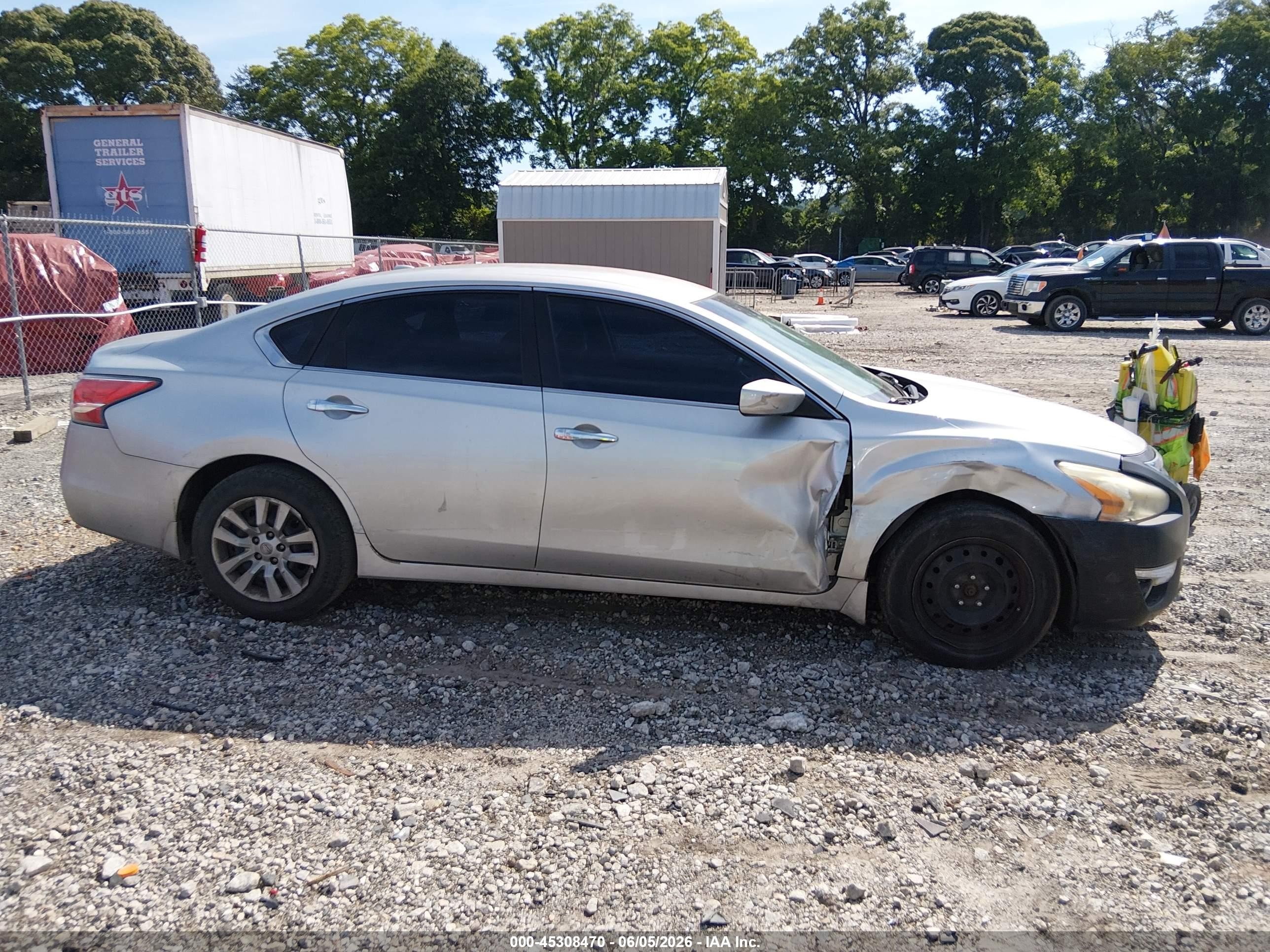 2015 Nissan Altima 2.5 S Silver vin: 1N4AL3AP2FC149886
