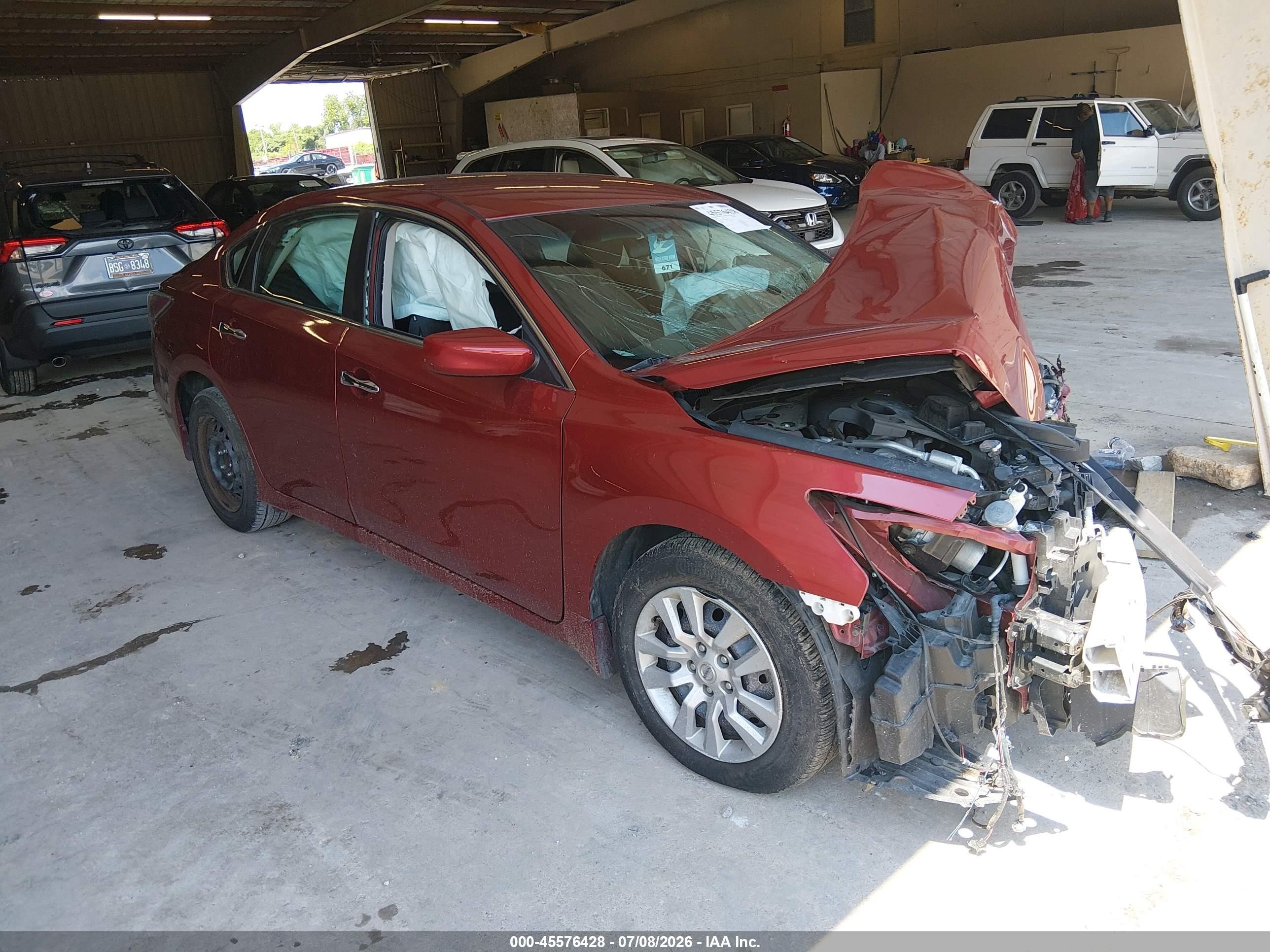 2015 Nissan Altima 2.5 S Red vin: 1N4AL3AP2FC162220