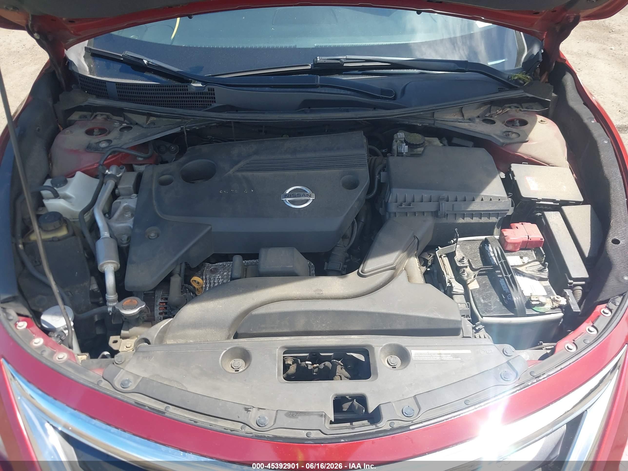 2015 Nissan Altima 2.5 S Burgundy vin: 1N4AL3AP2FC188848