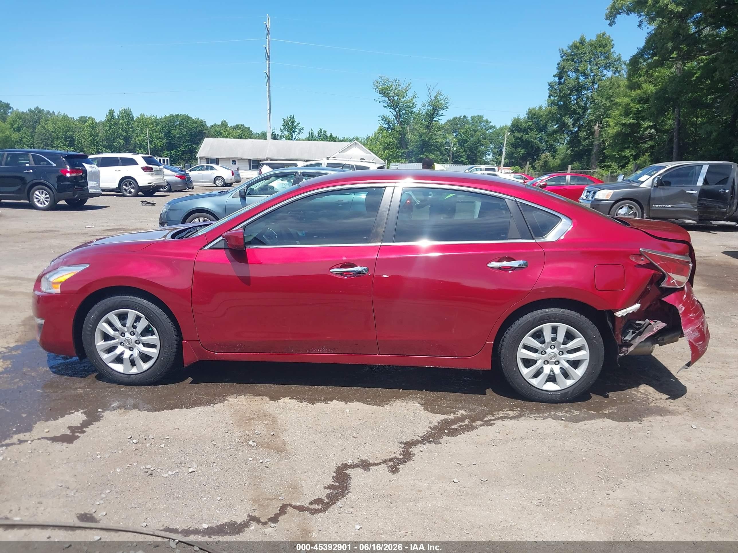 2015 Nissan Altima 2.5 S Burgundy vin: 1N4AL3AP2FC188848
