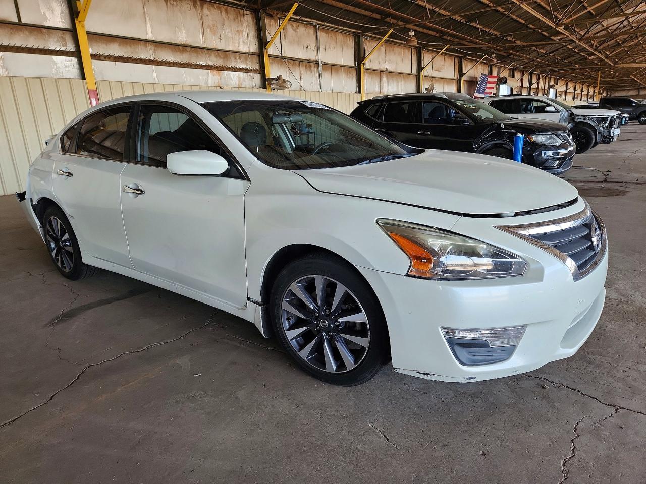 2015 Nissan Altima 2.5 S White vin: 1N4AL3AP2FC201808