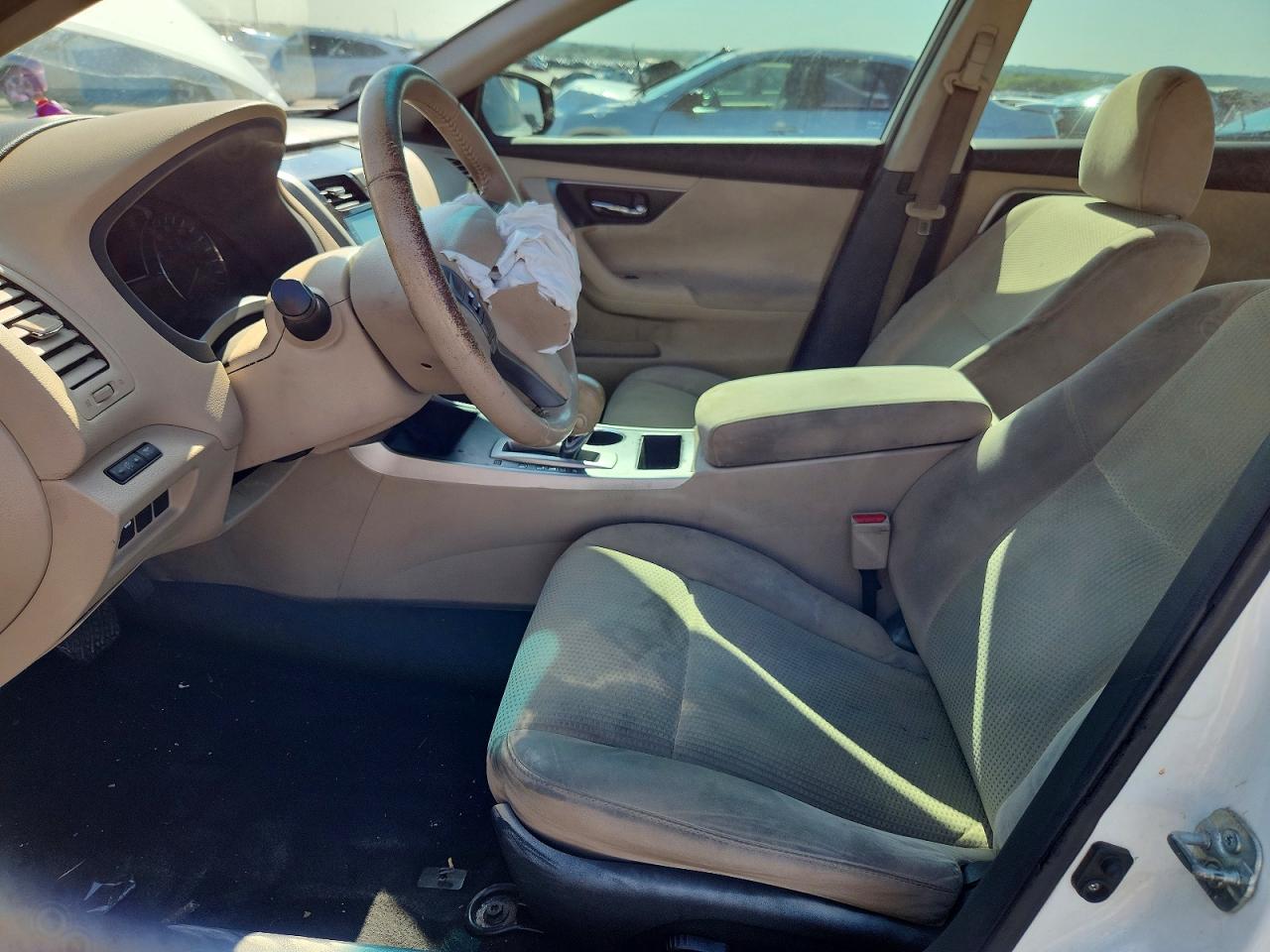 2015 Nissan Altima 2.5 Sv White vin: 1N4AL3AP2FC205955