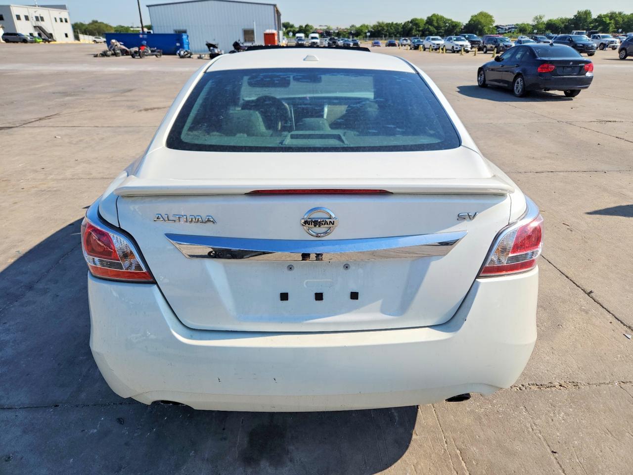 2015 Nissan Altima 2.5 Sv White vin: 1N4AL3AP2FC205955