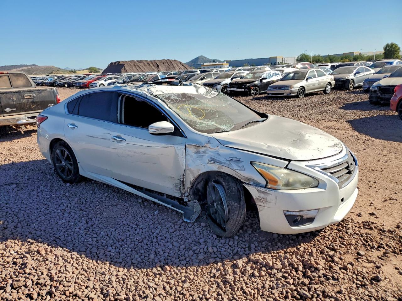 2015 Nissan Altima 2.5 White vin: 1N4AL3AP2FC219371