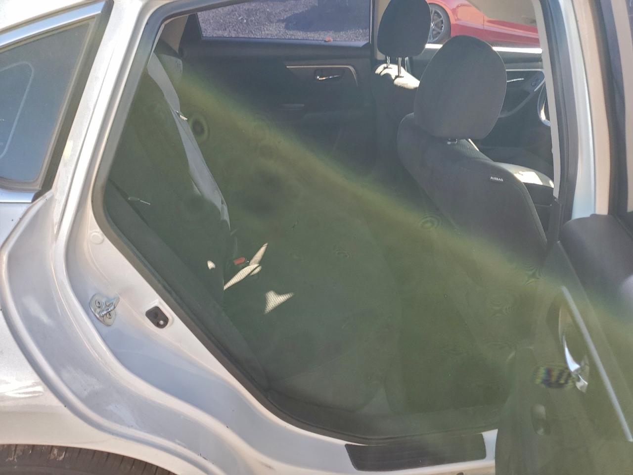2015 Nissan Altima 2.5 White vin: 1N4AL3AP2FC219371