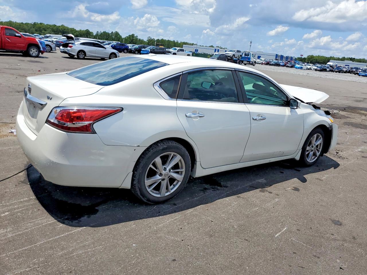 2015 Nissan Altima 2.5 Sv White vin: 1N4AL3AP2FC221914