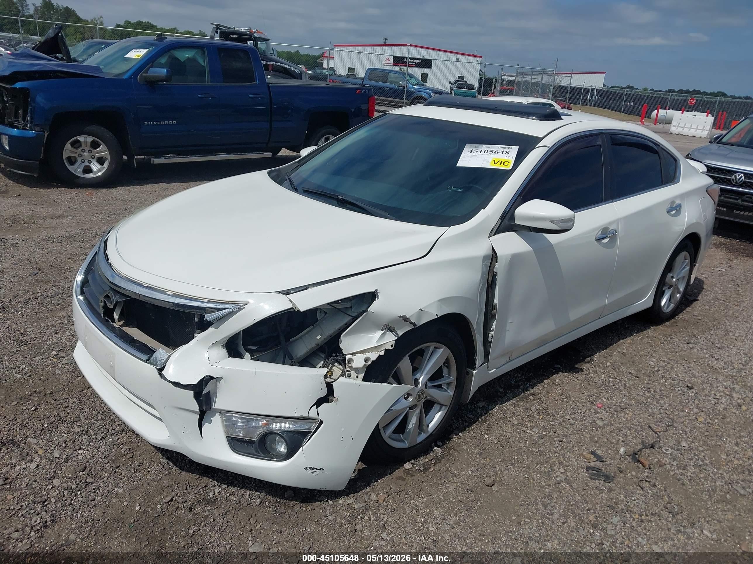 2015 Nissan Altima 2.5 Sv Белый vin: 1N4AL3AP2FC227423