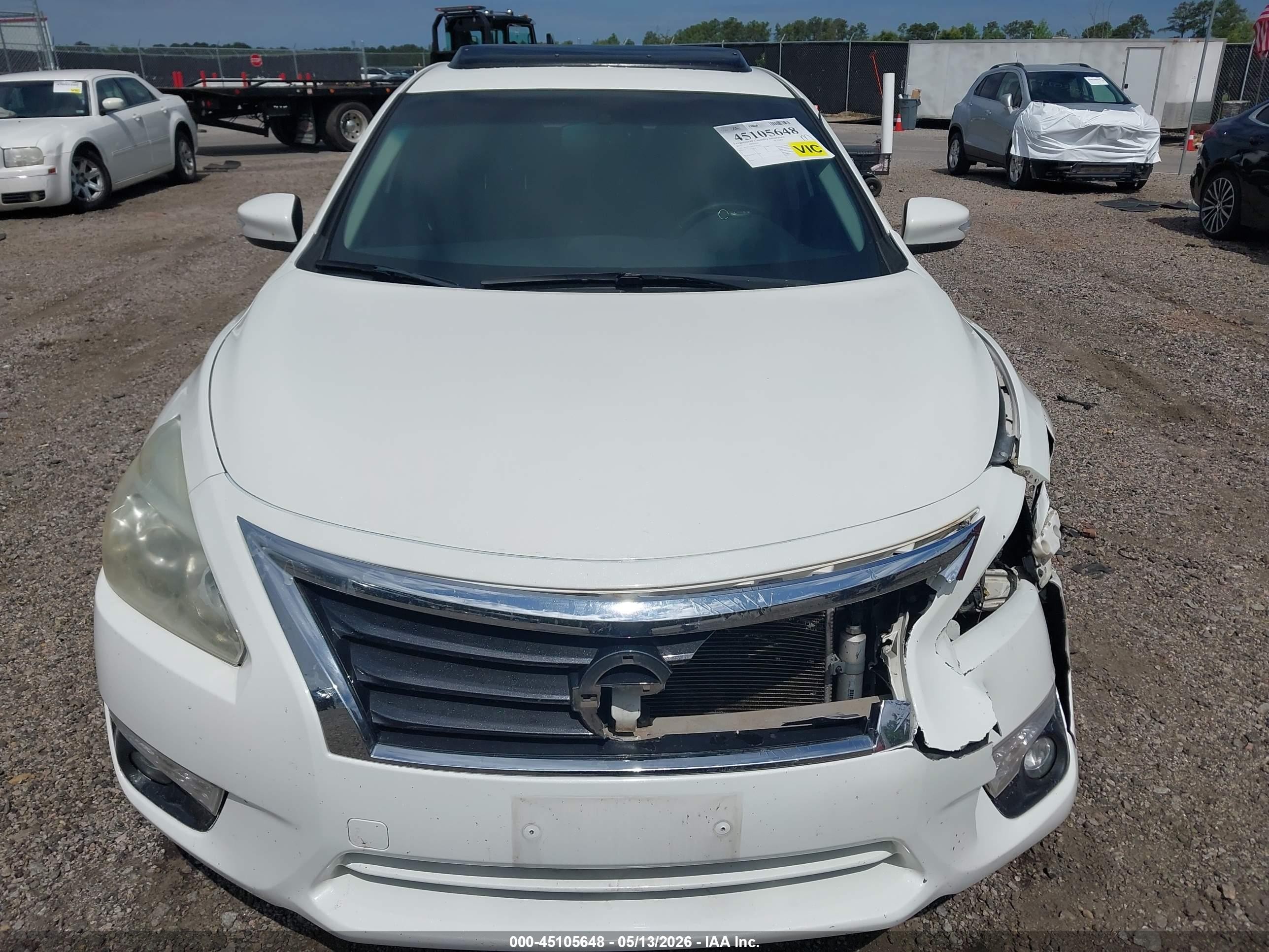 2015 Nissan Altima 2.5 Sv Белый vin: 1N4AL3AP2FC227423