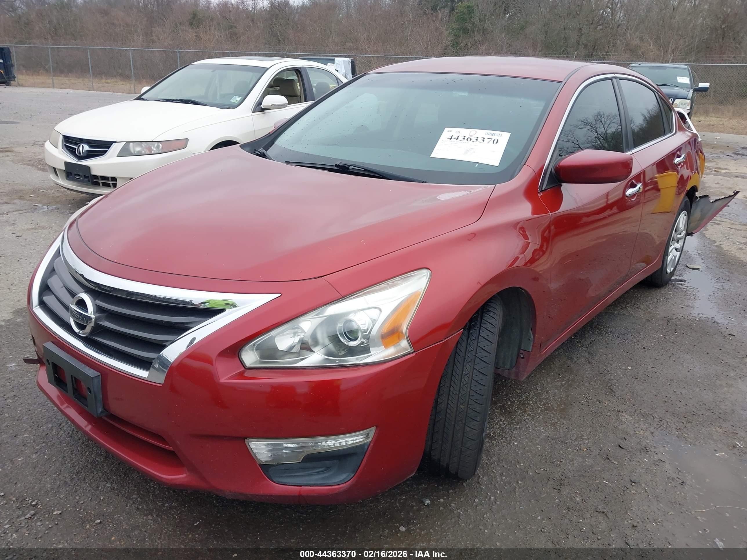 2015 Nissan Altima 2.5/2.5 S/2.5 Sl/2.5 Sv Red vin: 1N4AL3AP2FC245470