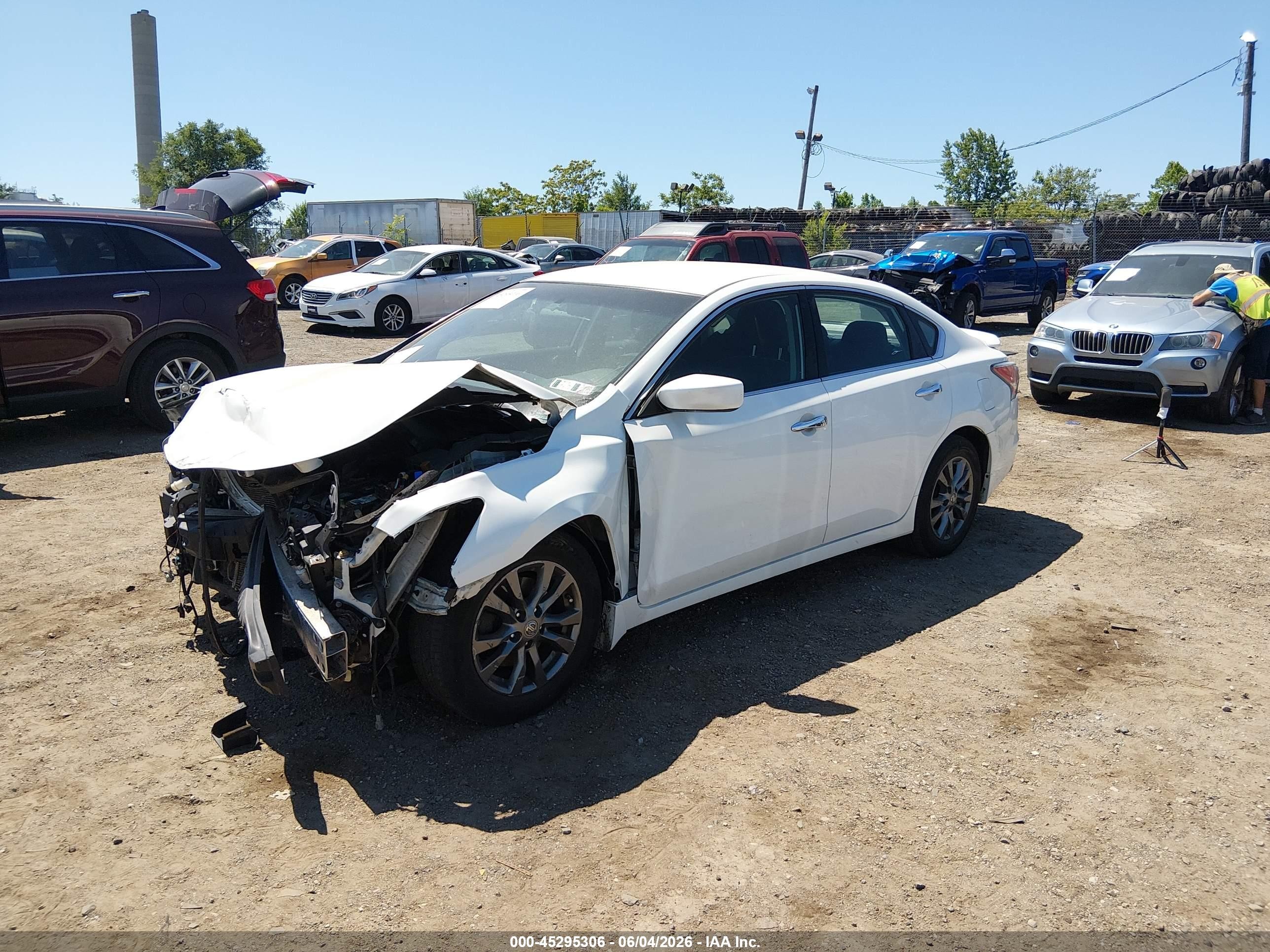 2015 Nissan Altima 2.5 S Белый vin: 1N4AL3AP2FC251687