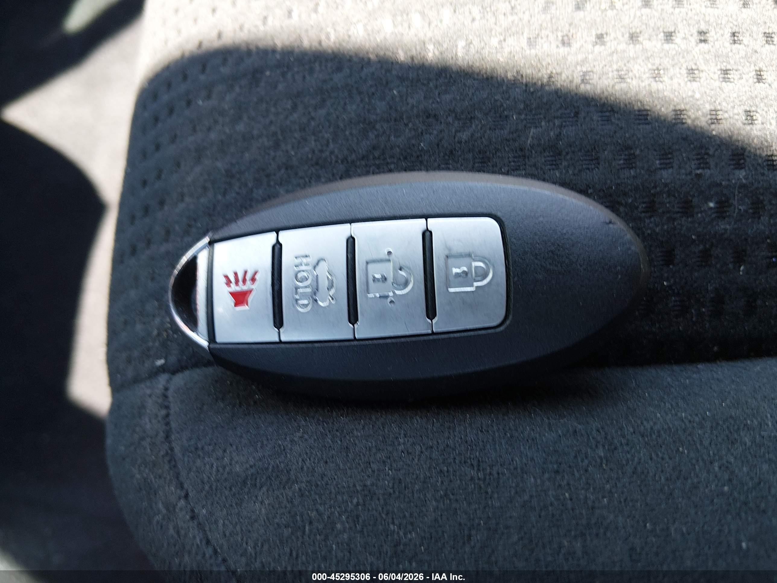 2015 Nissan Altima 2.5 S Белый vin: 1N4AL3AP2FC251687
