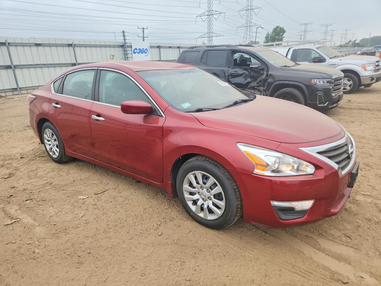 2015 Nissan Altima 2.5 S Red vin: 1N4AL3AP2FC260437