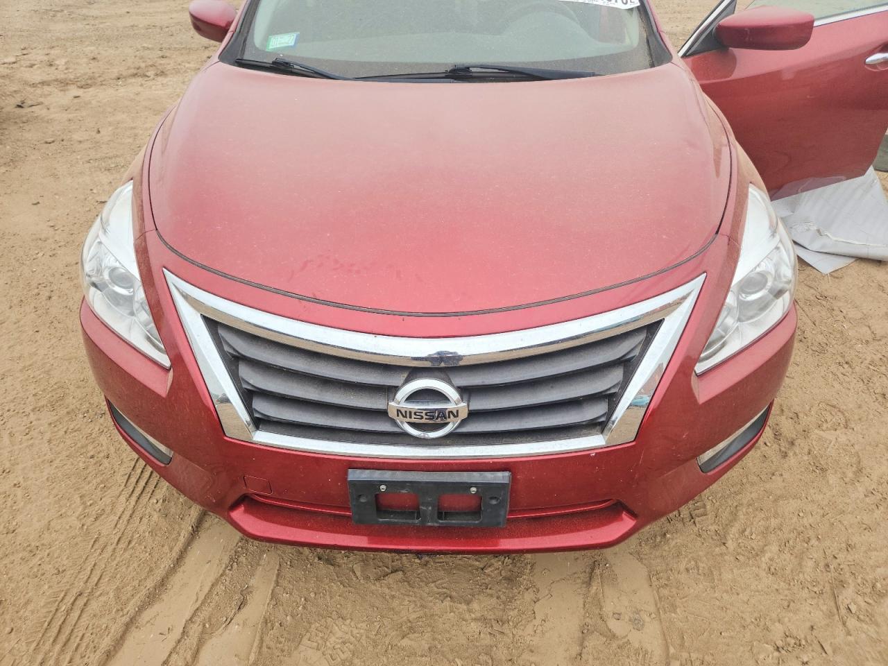 2015 Nissan Altima 2.5 S Red vin: 1N4AL3AP2FC260437