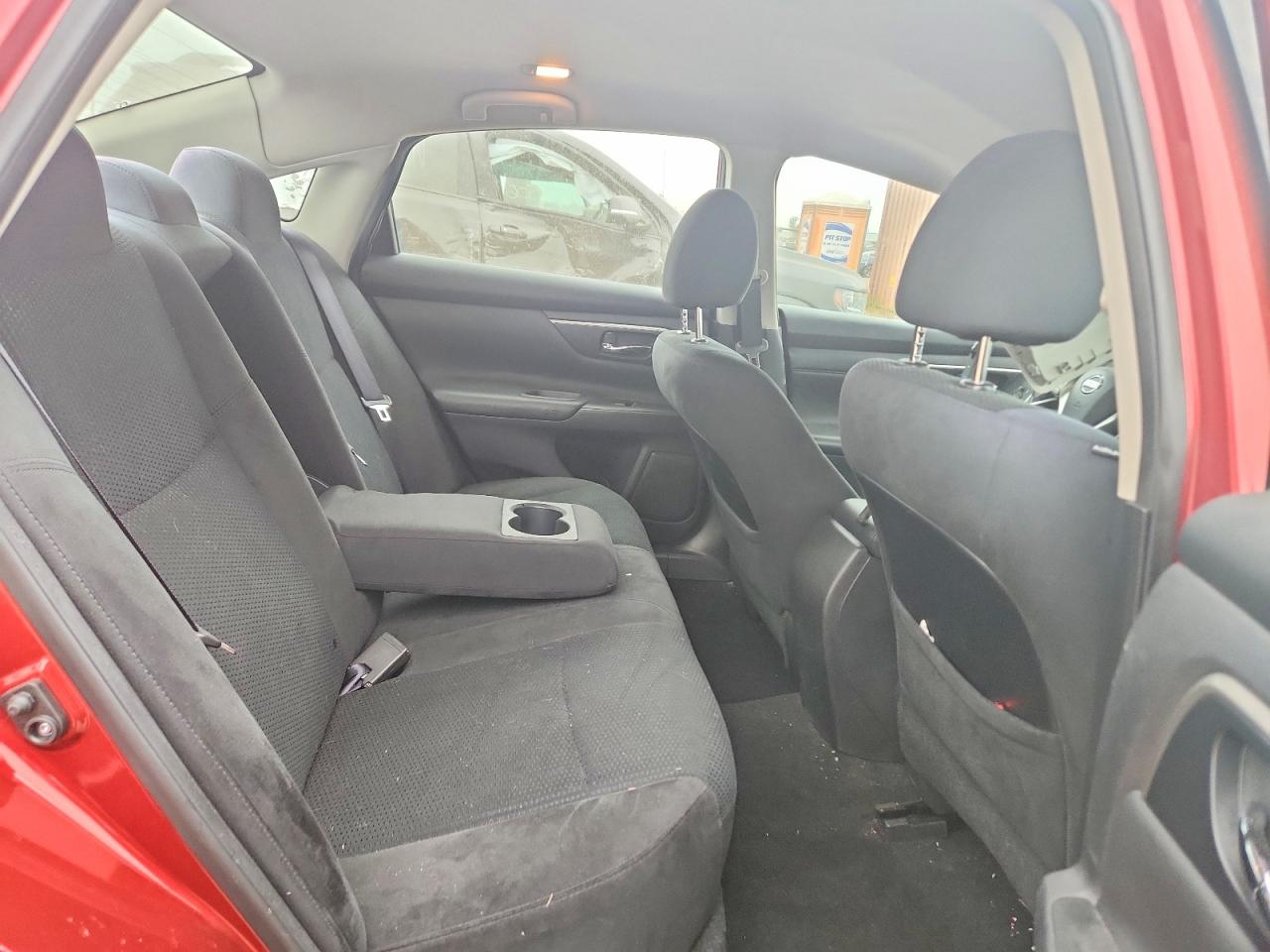 2015 Nissan Altima 2.5 S Red vin: 1N4AL3AP2FC260437