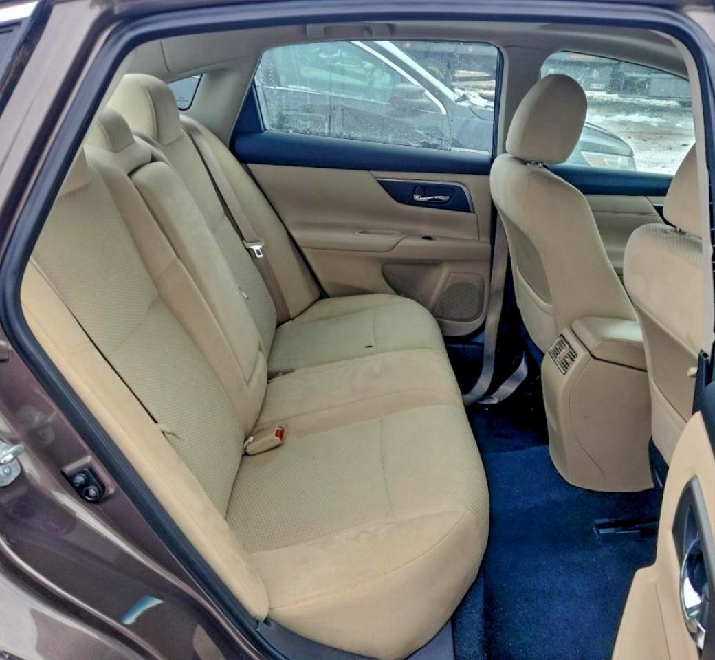 2015 Nissan Altima 2.5 Brown vin: 1N4AL3AP2FC267548