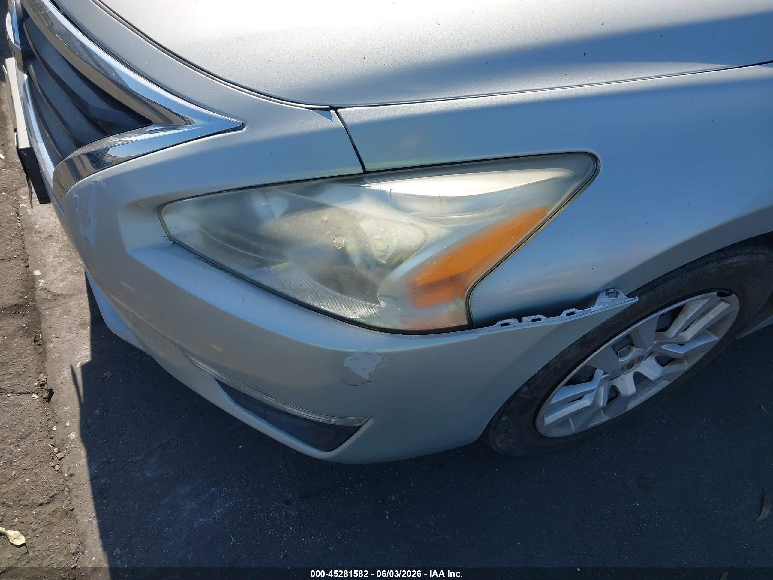 2015 Nissan Altima 2.5/2.5 S/2.5 Sl/2.5 Sv Silver vin: 1N4AL3AP2FC272166