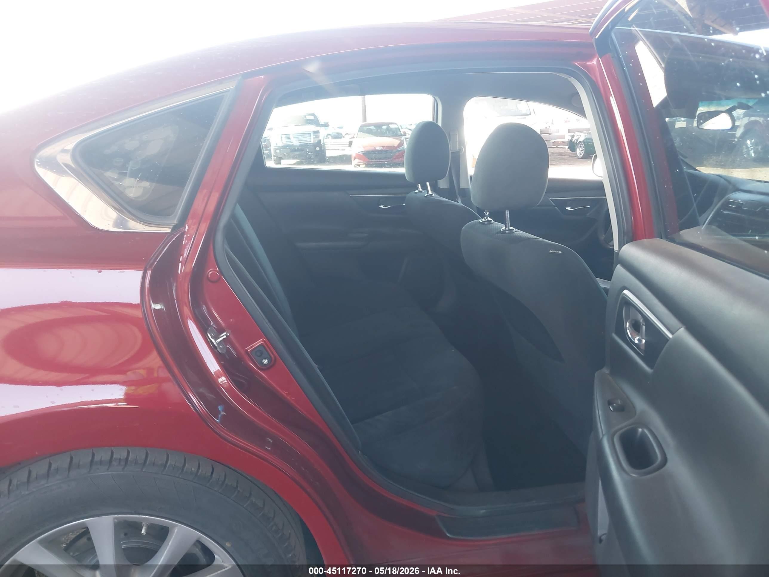 2015 Nissan Altima 2.5 S Red vin: 1N4AL3AP2FC273981