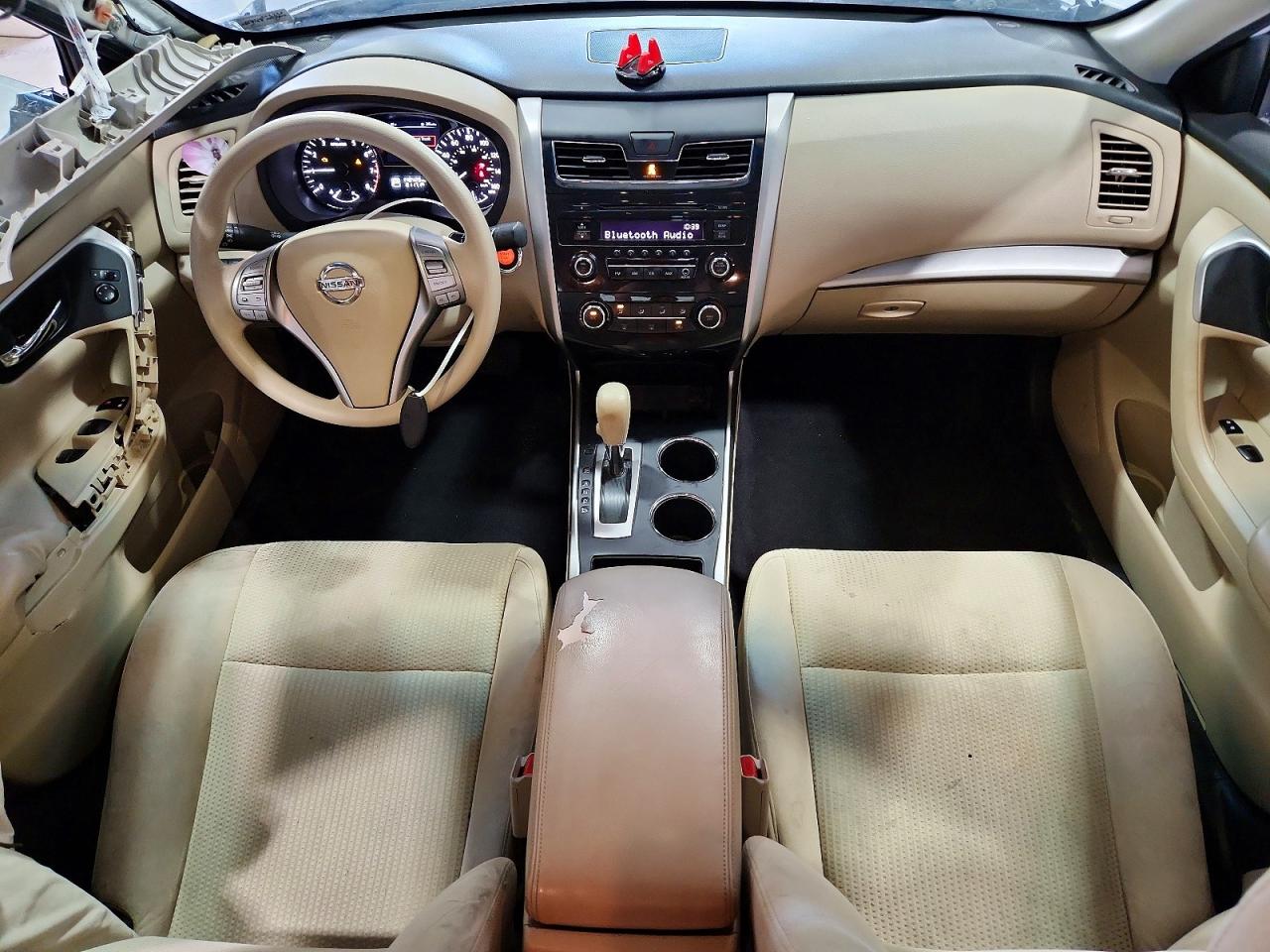 2015 Nissan Altima Белый vin: 1N4AL3AP2FC293499