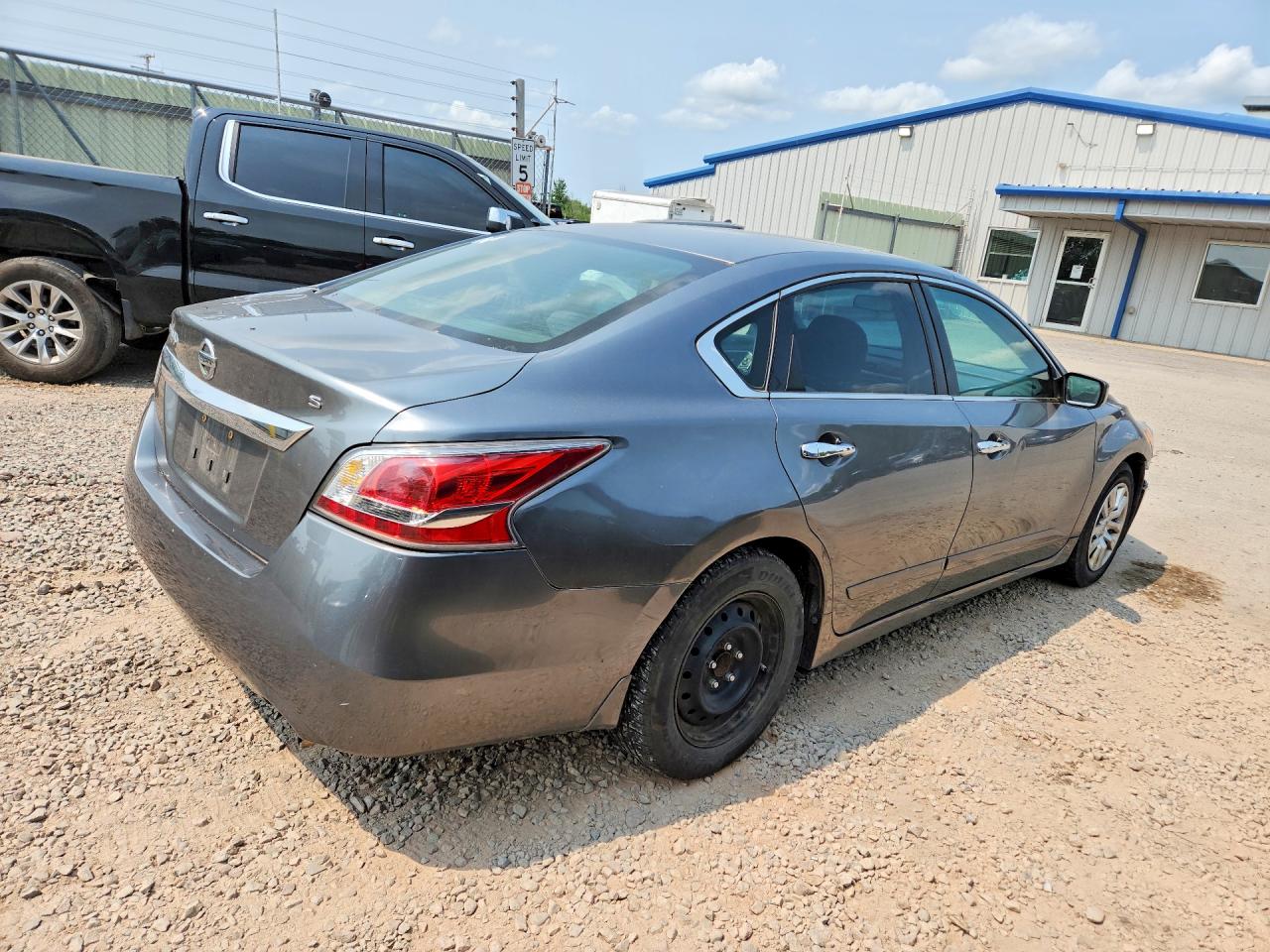 2015 Nissan Altima 2.5 S Gray vin: 1N4AL3AP2FC297813