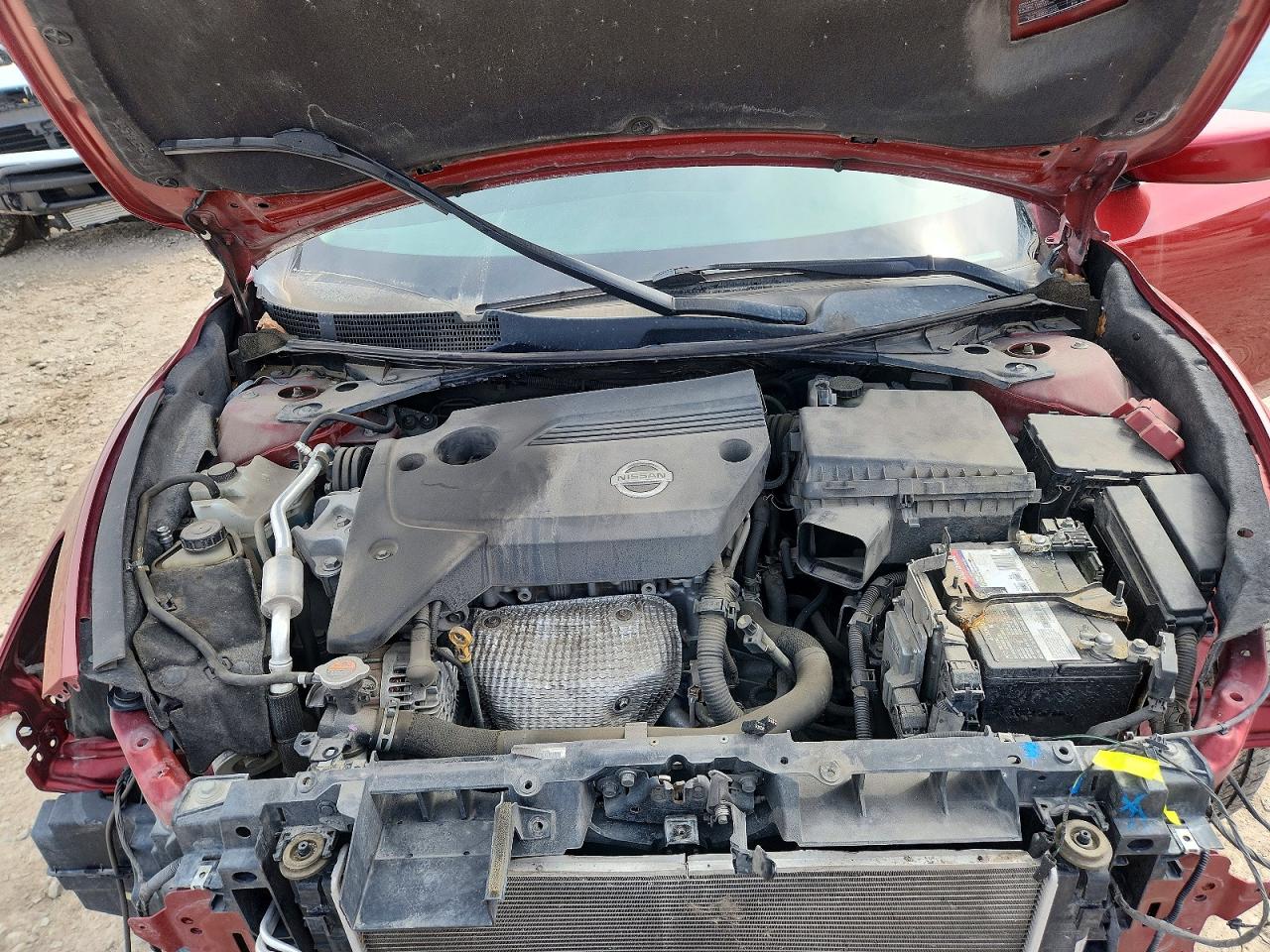 2015 Nissan Altima 2.5 S Maroon vin: 1N4AL3AP2FC415181