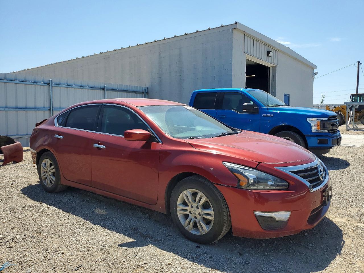 2015 Nissan Altima 2.5 S Red vin: 1N4AL3AP2FC429906